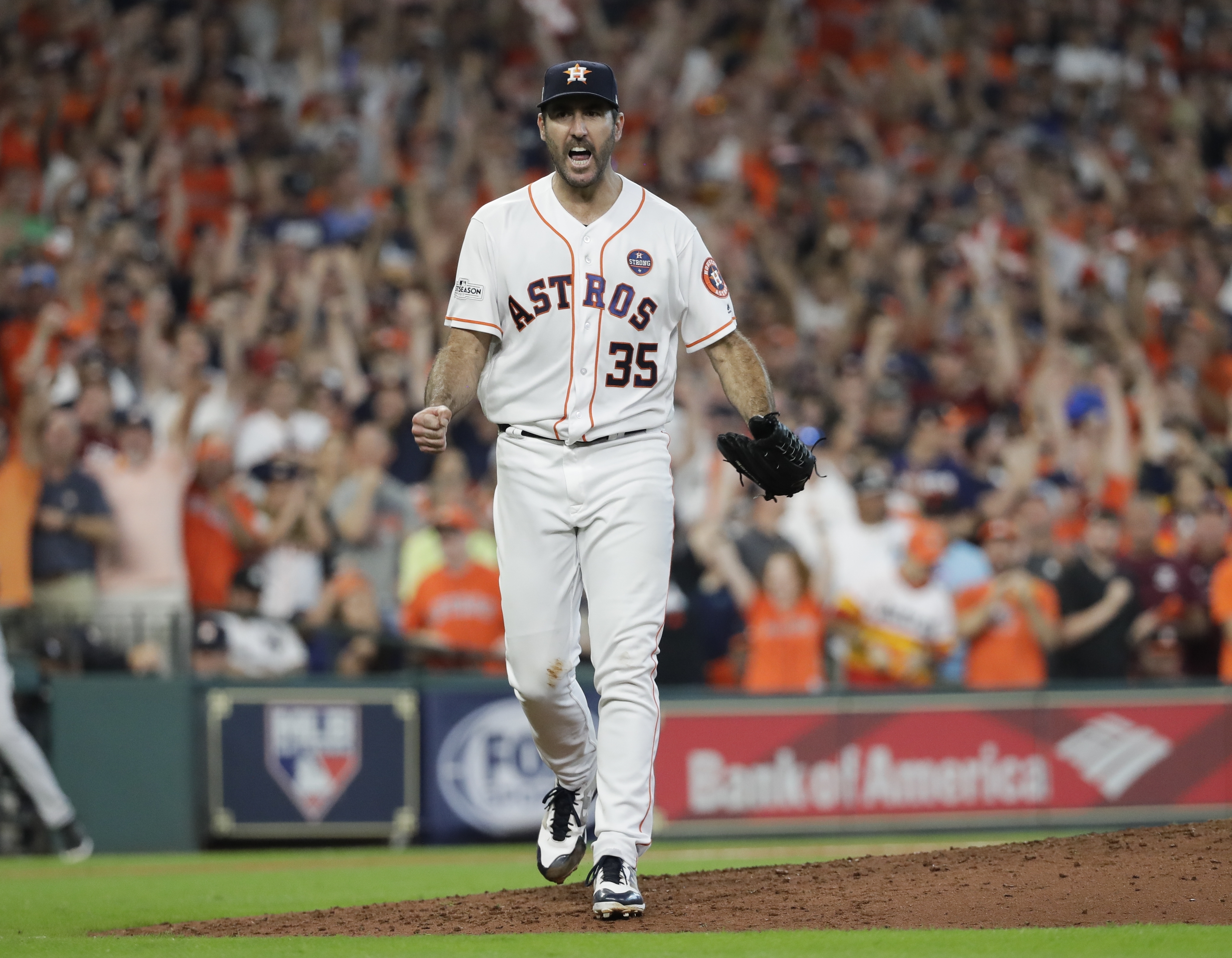 Justin Verlander recently talked about his future. Will it include the  Tigers? 