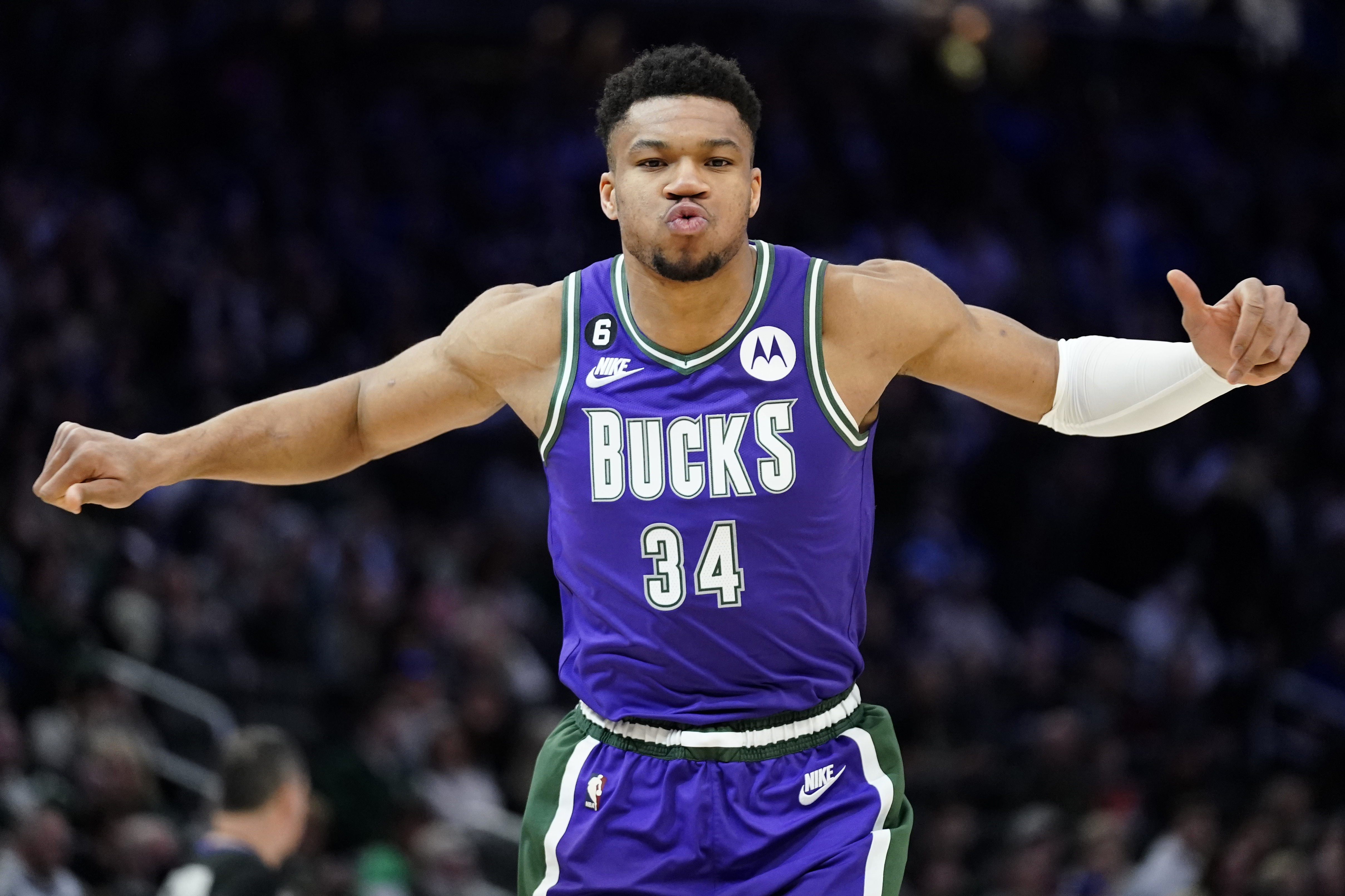 Bucks live hot sale stream free