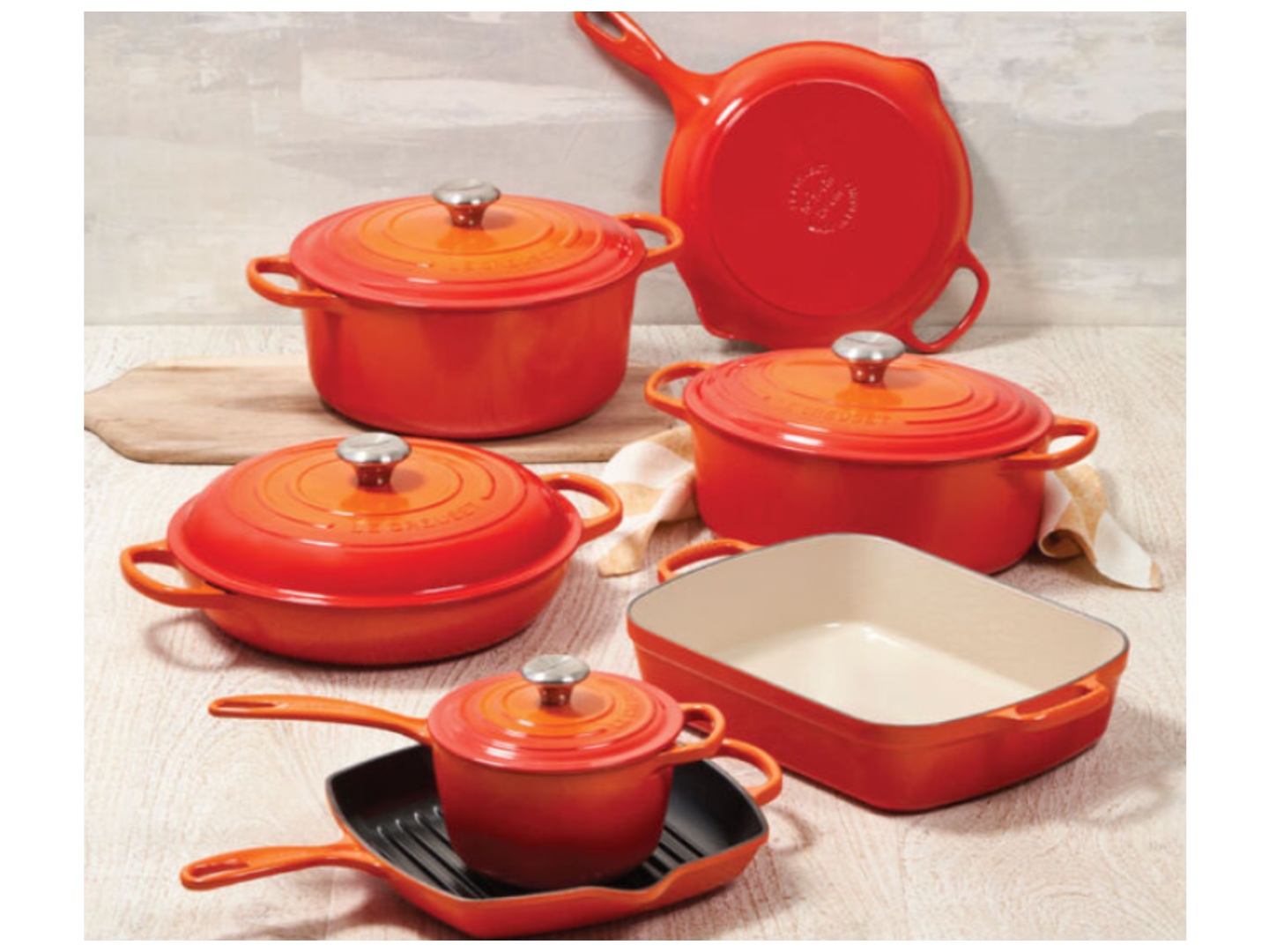 How to get deals on Lecreuset Dutch Ovens, cast iron skillets and a
