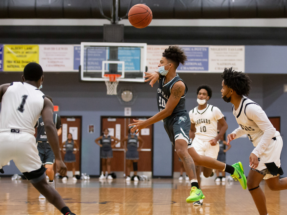 Central Dauphin defeats Harrisburg 77-55 in boys high school basketball ...