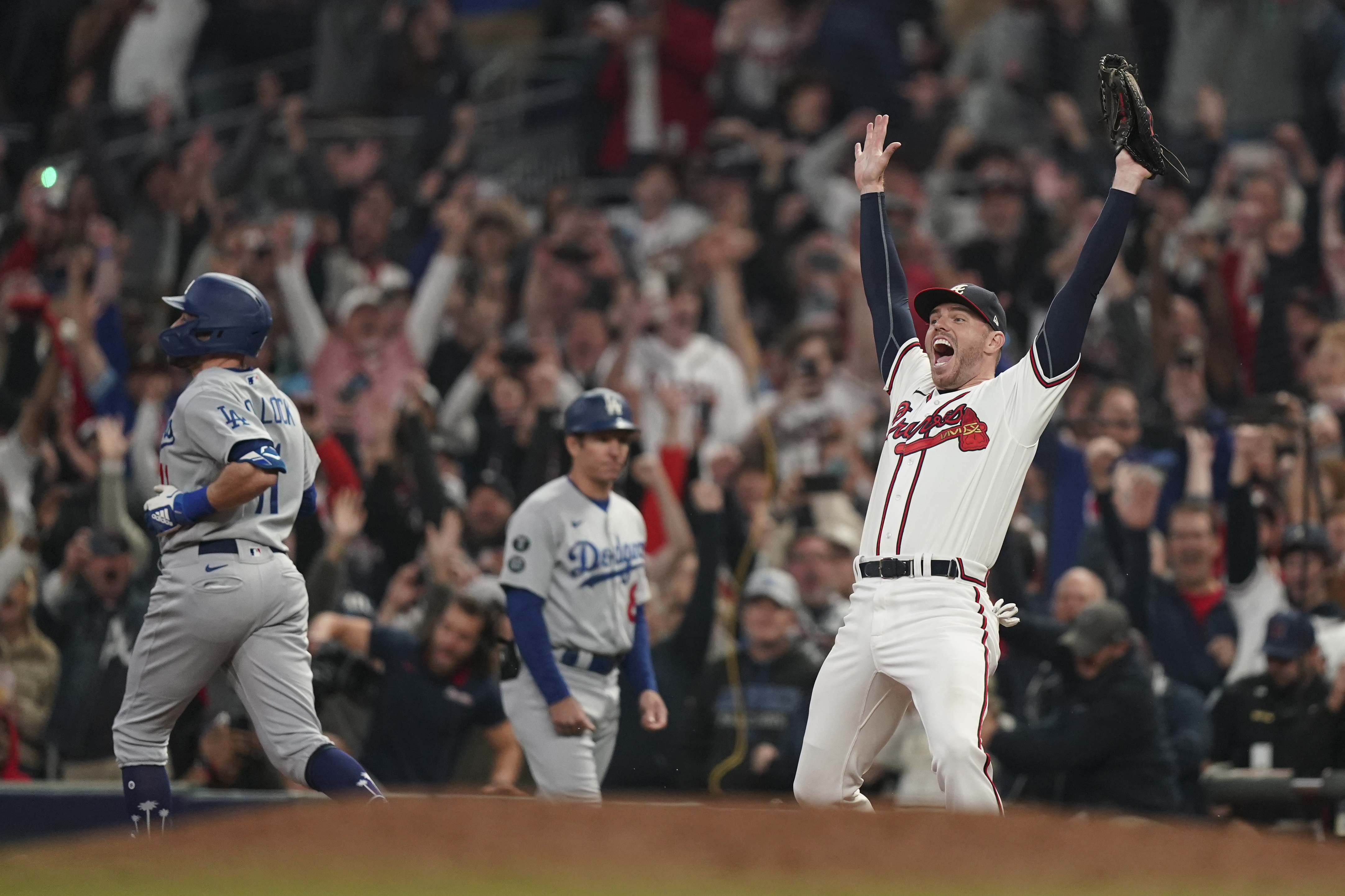 PHOTOS: Atlanta Braves Win First World Series Title in 26 Years