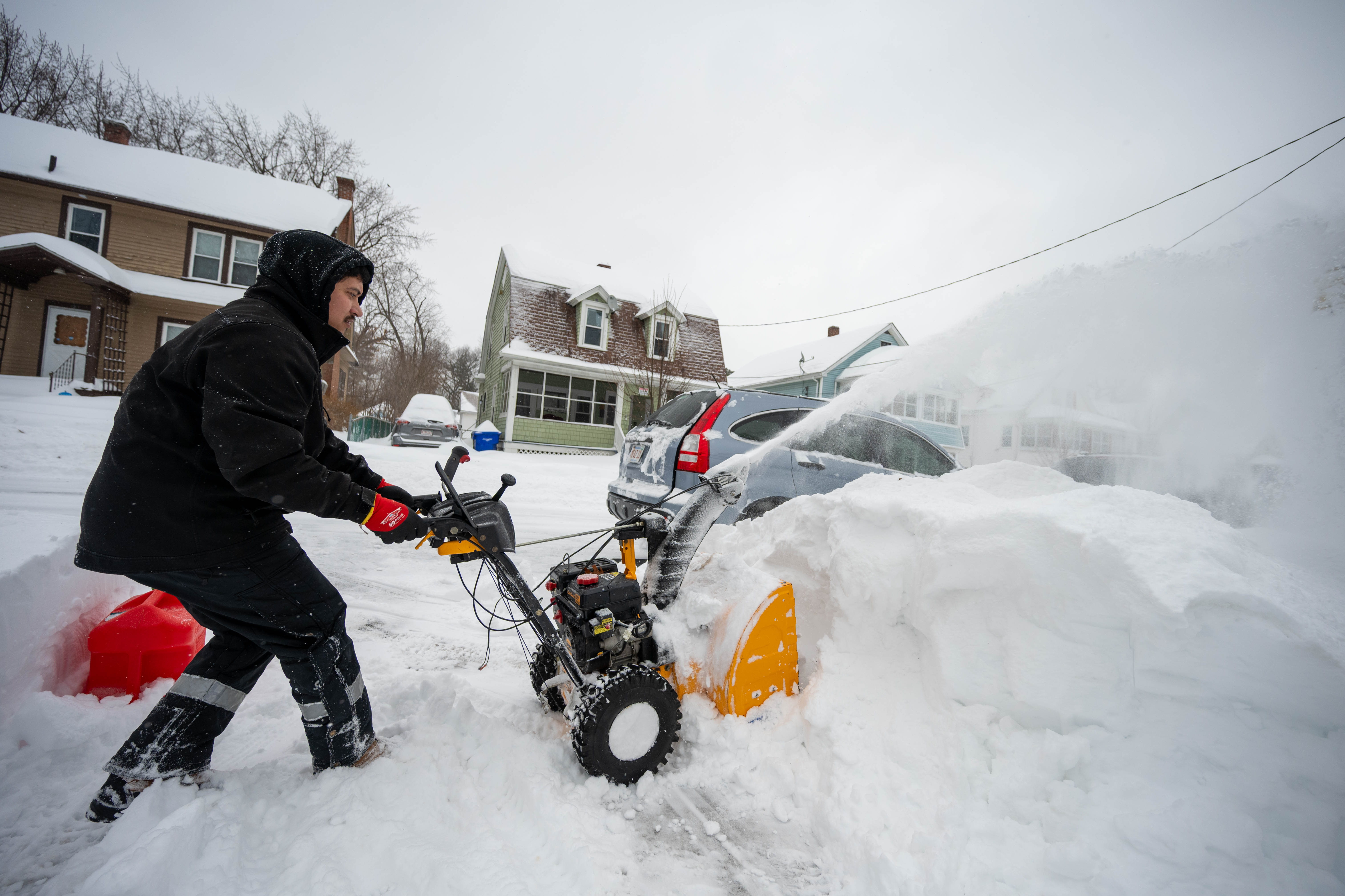 Check out photos from the Jan. 25-26 snowstorm in Massachusetts ...