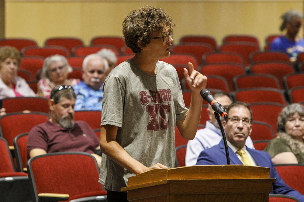 Gettysburg Area School District School Board meeting on tennis coach