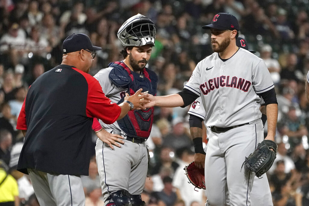 White Sox's playoff hopes dashed by devastating defeat to rival Guardians -  The Athletic