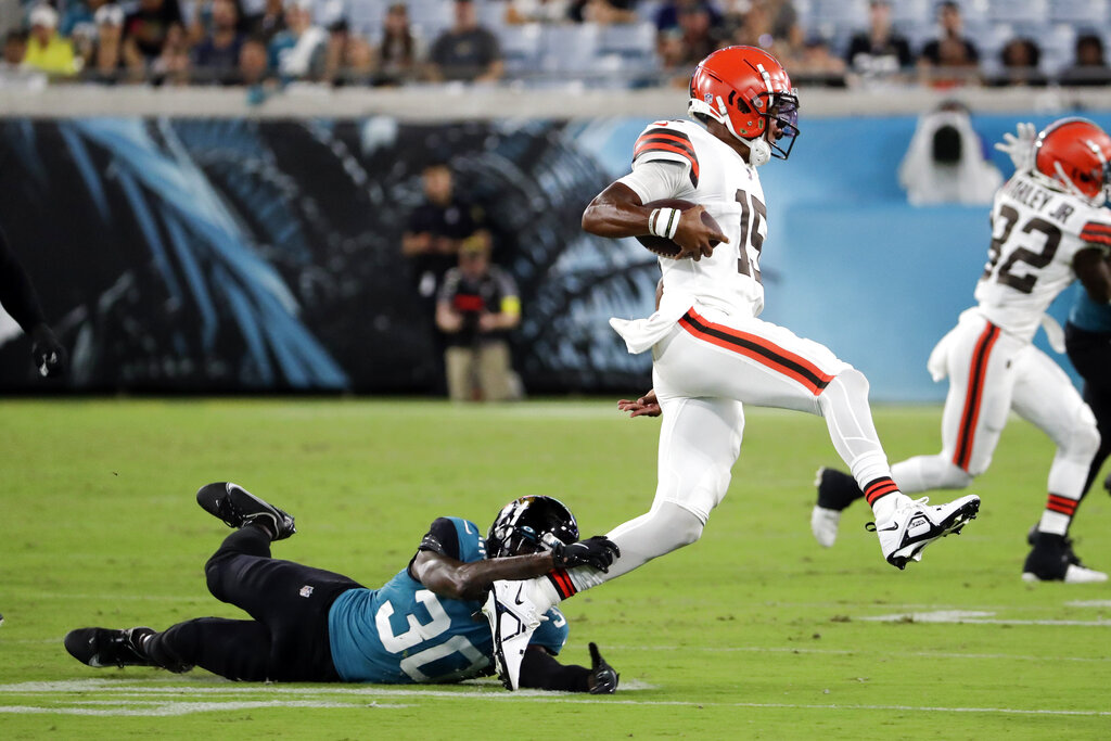 Joshua Dobbs Continues To Impress For Browns During Preseason Play -  Steelers Depot