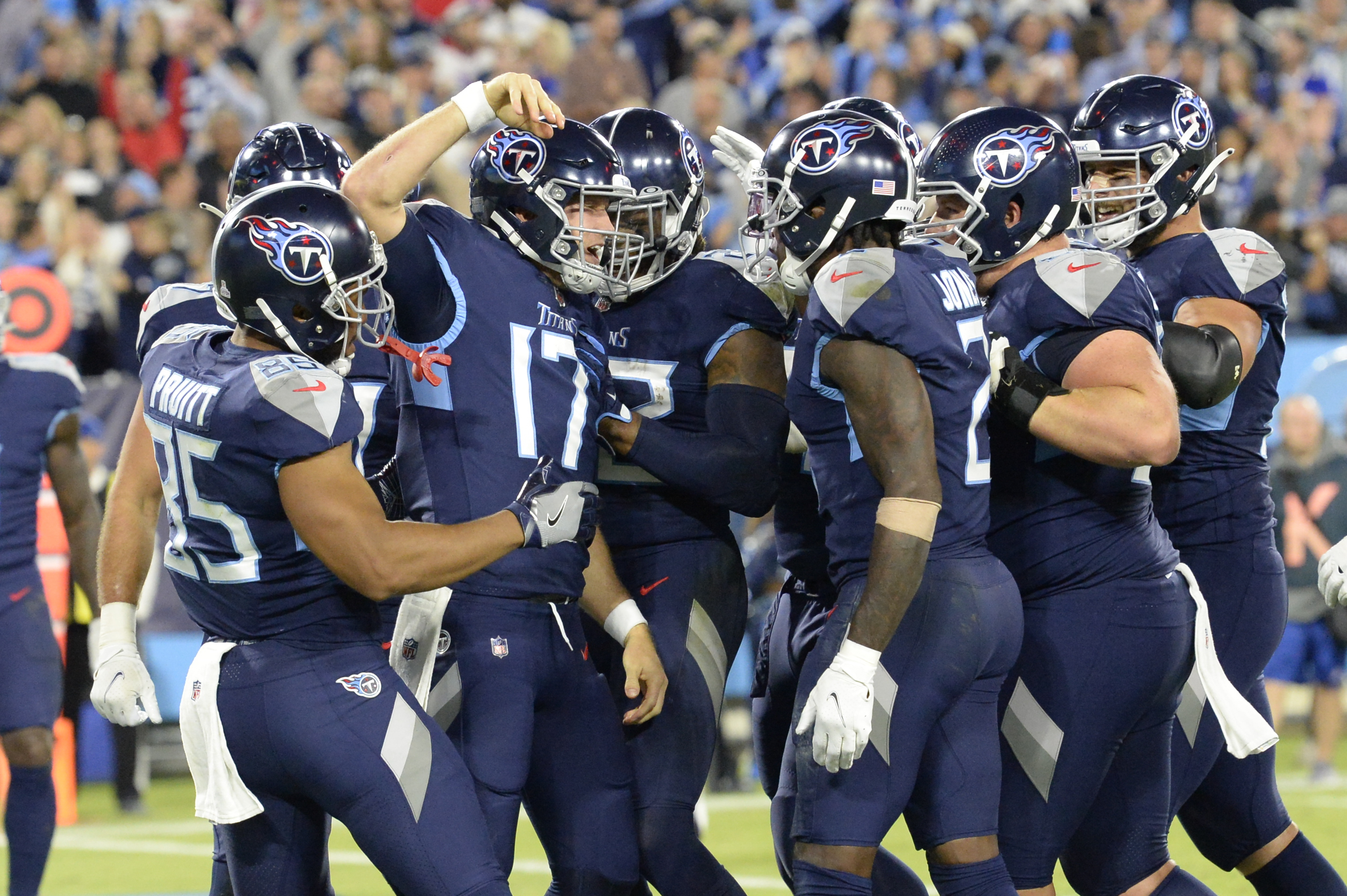 Patriots vs Titans Predictions, Picks and Odds