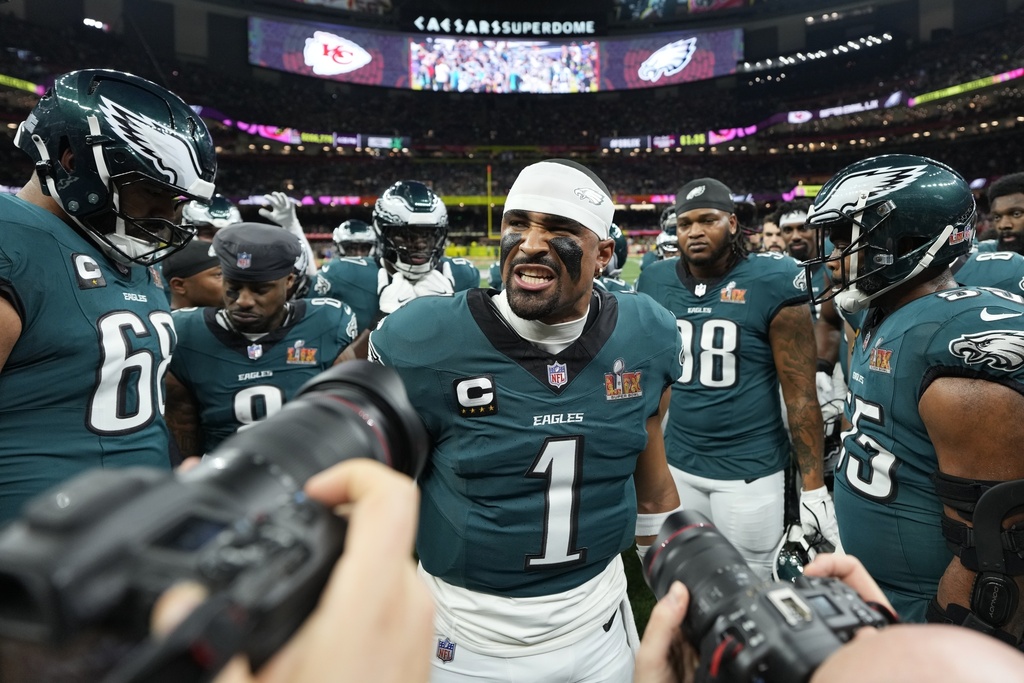 Philadelphia fans celebrate beloved Eagles with Super Bowl parade on ...