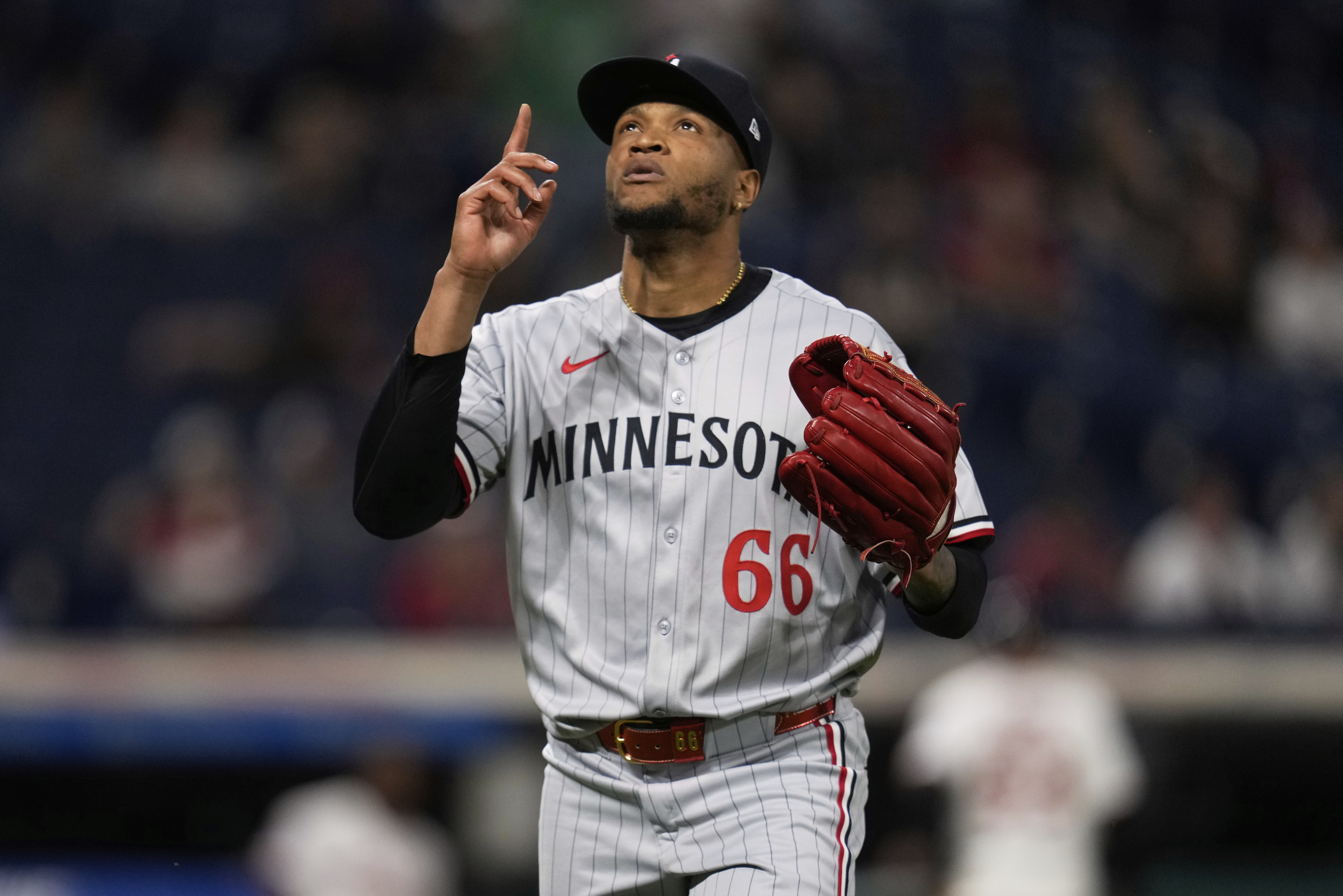 Boston Red Sox trade for 'another good fastball in the