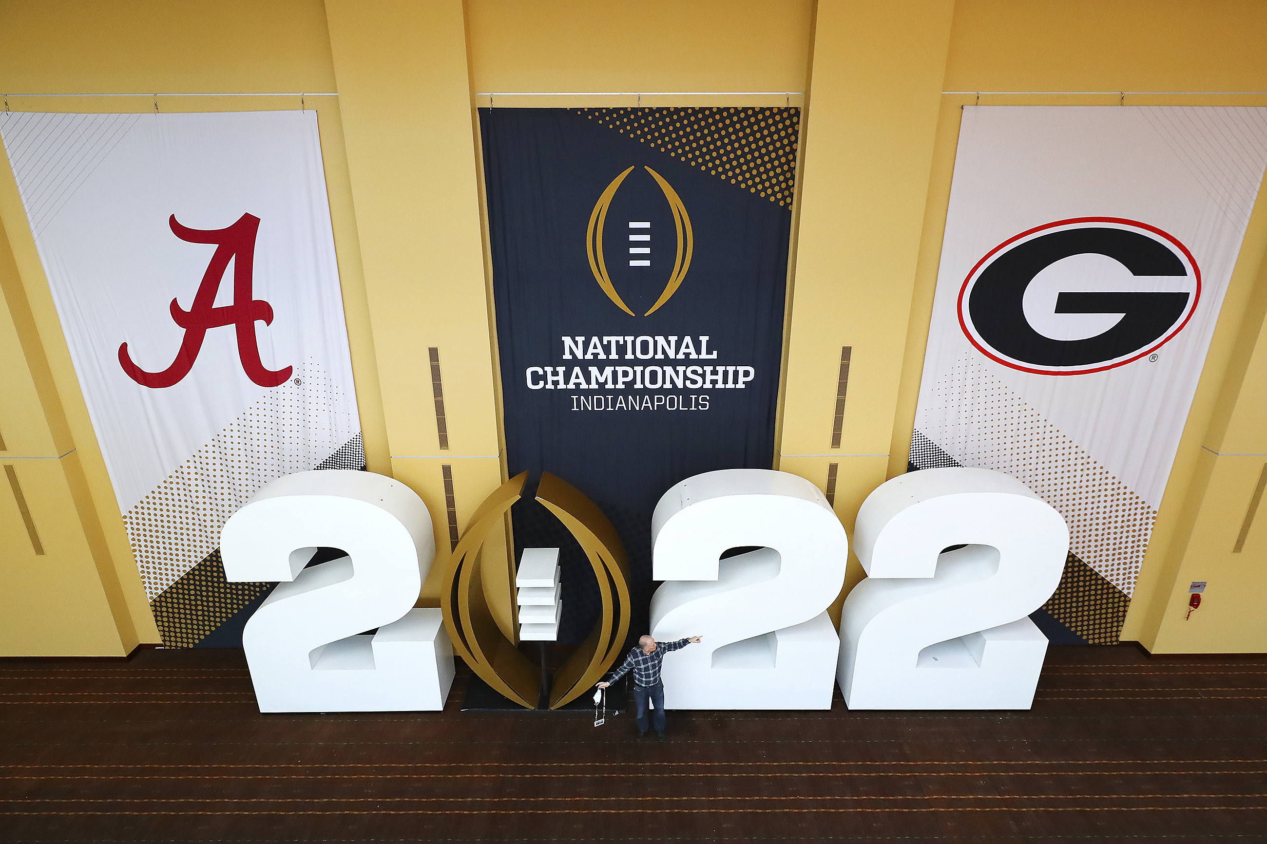 College Football Playoff schedule creates unreal football weekend