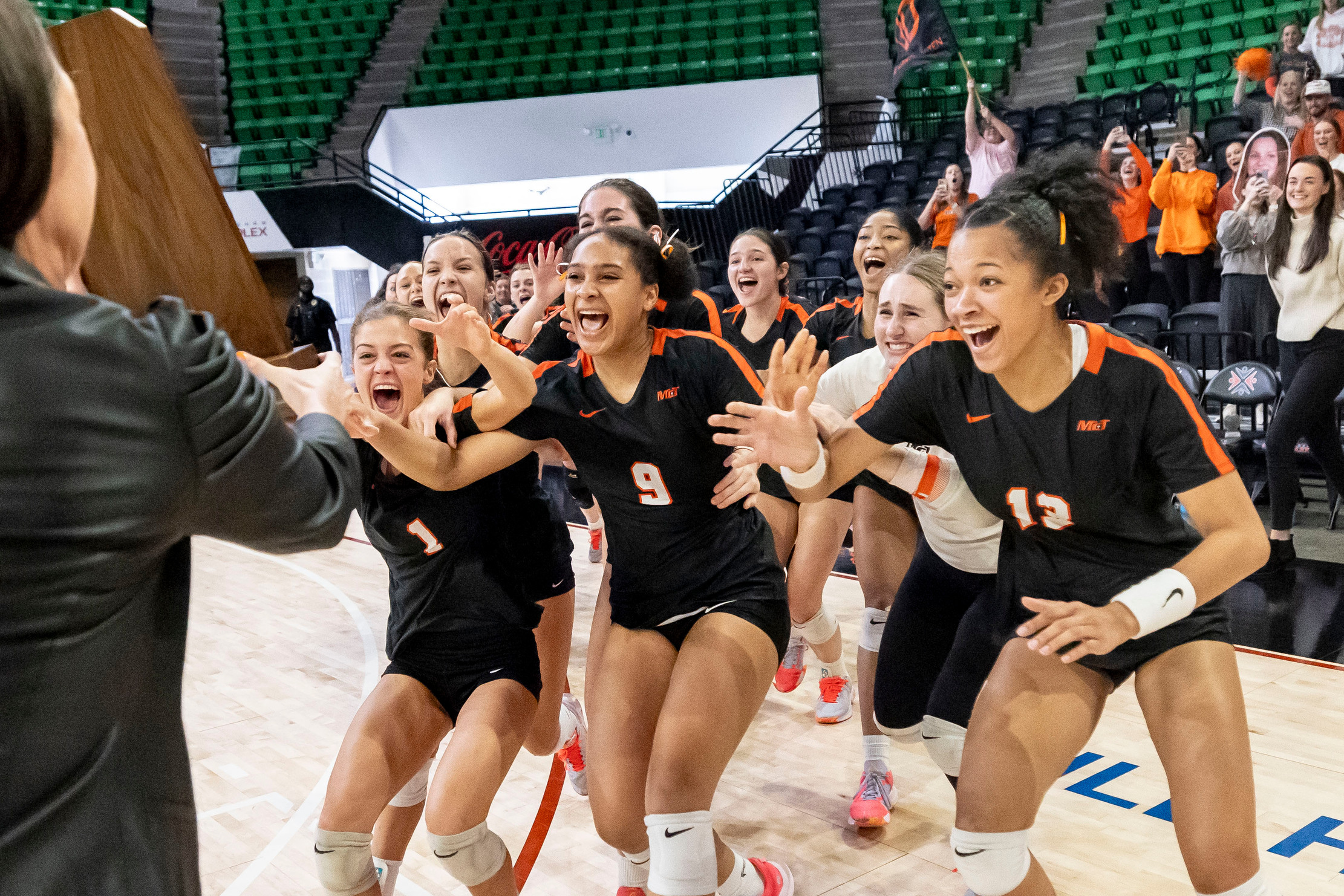 AHSAA Volleyball 7A State Championship