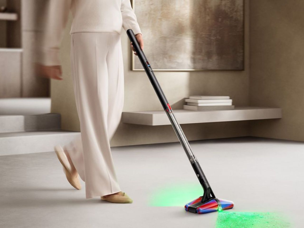 Dyson debuts 
