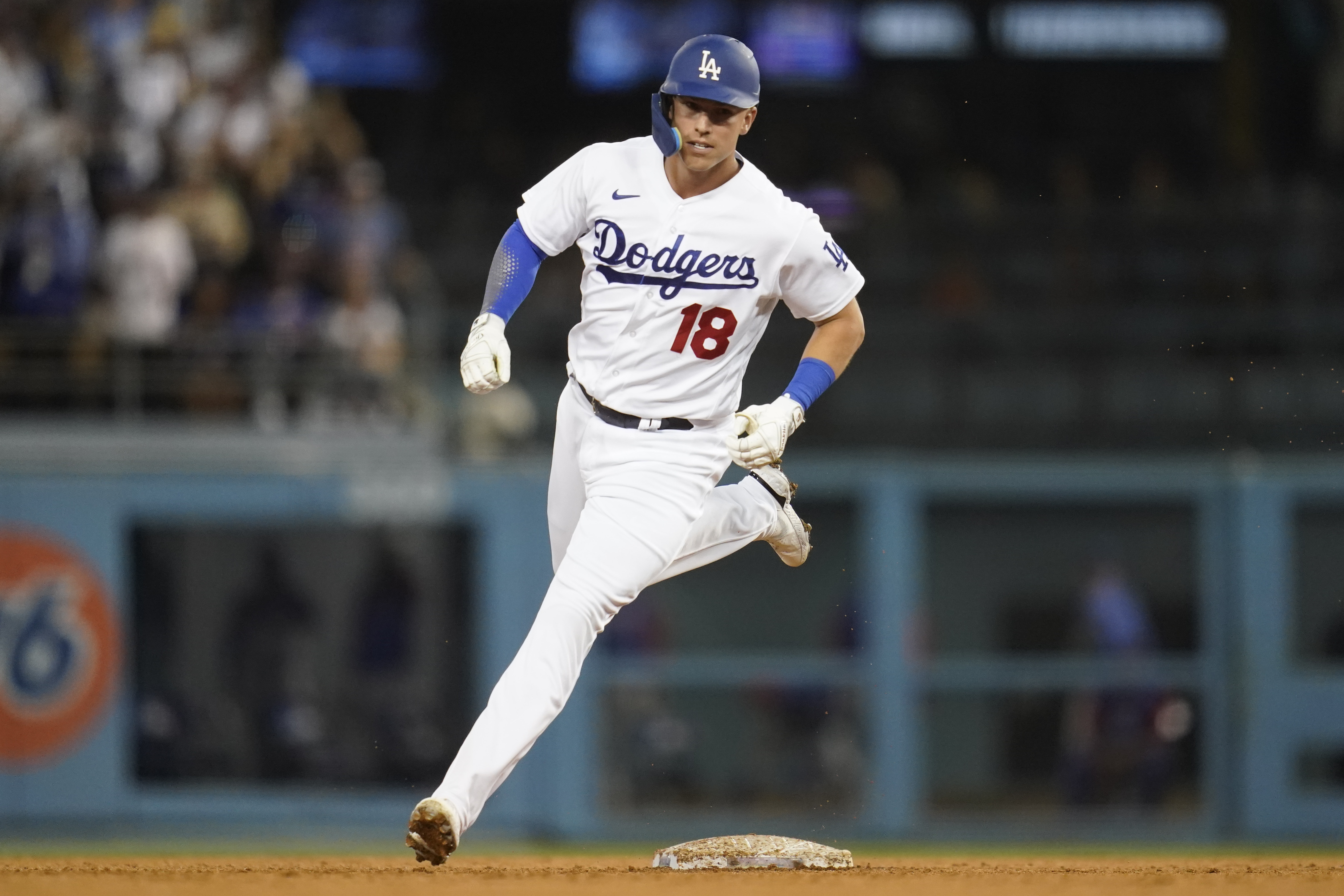 Dodgers roster: Jake Lamb reassigned to minor league camp - True