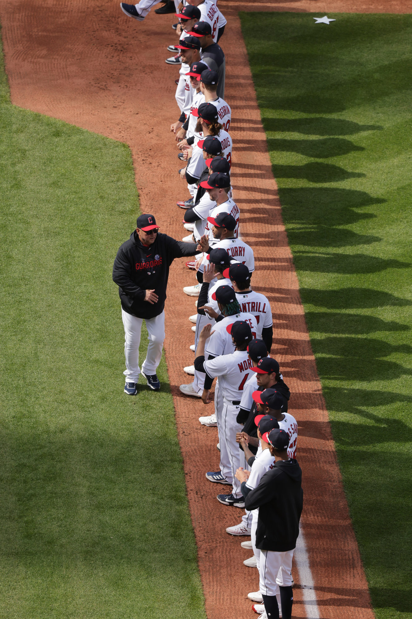 Cleveland Indians wear away jerseys to home opener in honor of