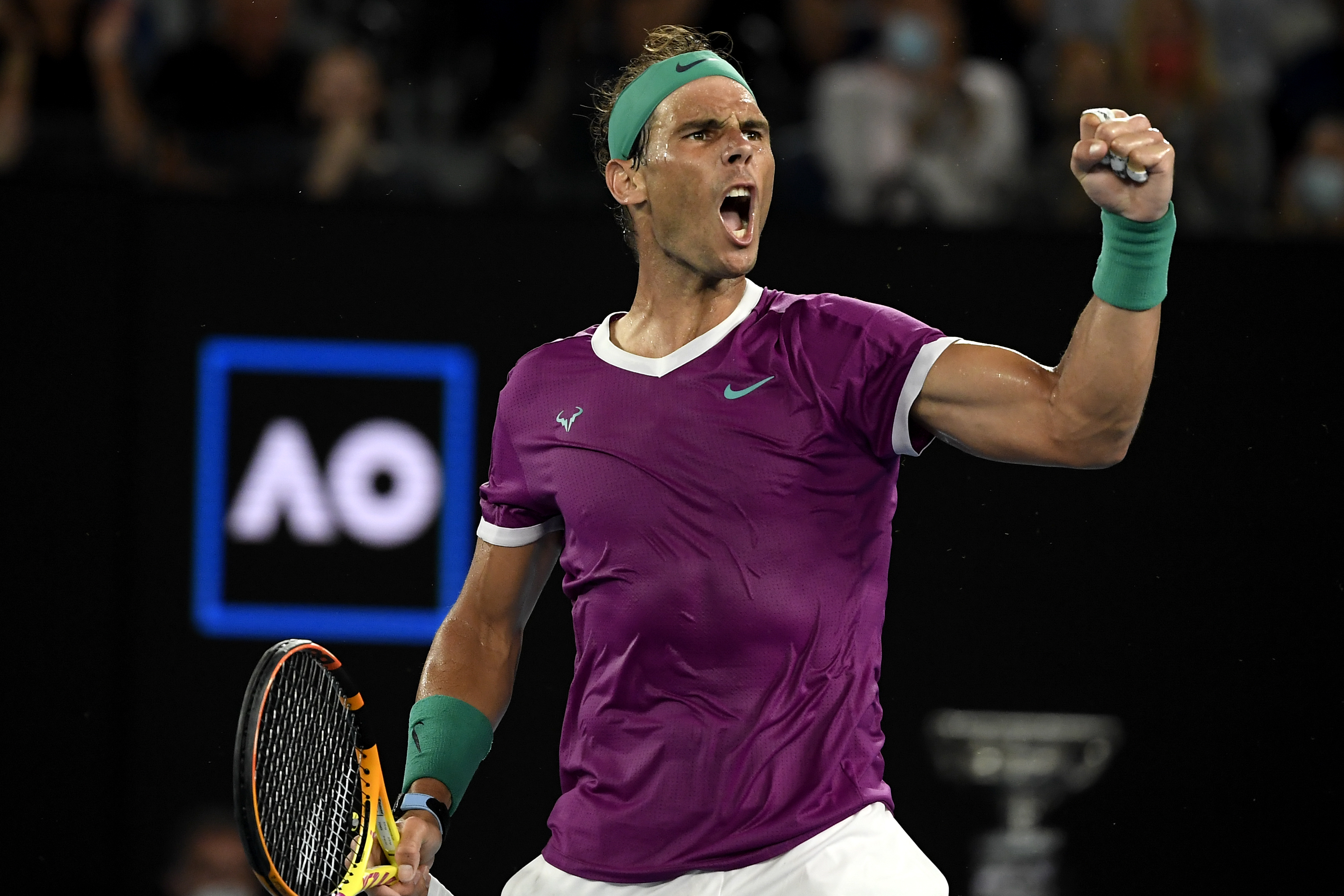 Rafael Nadal wins Australian Open for record 21st Grand Slam title