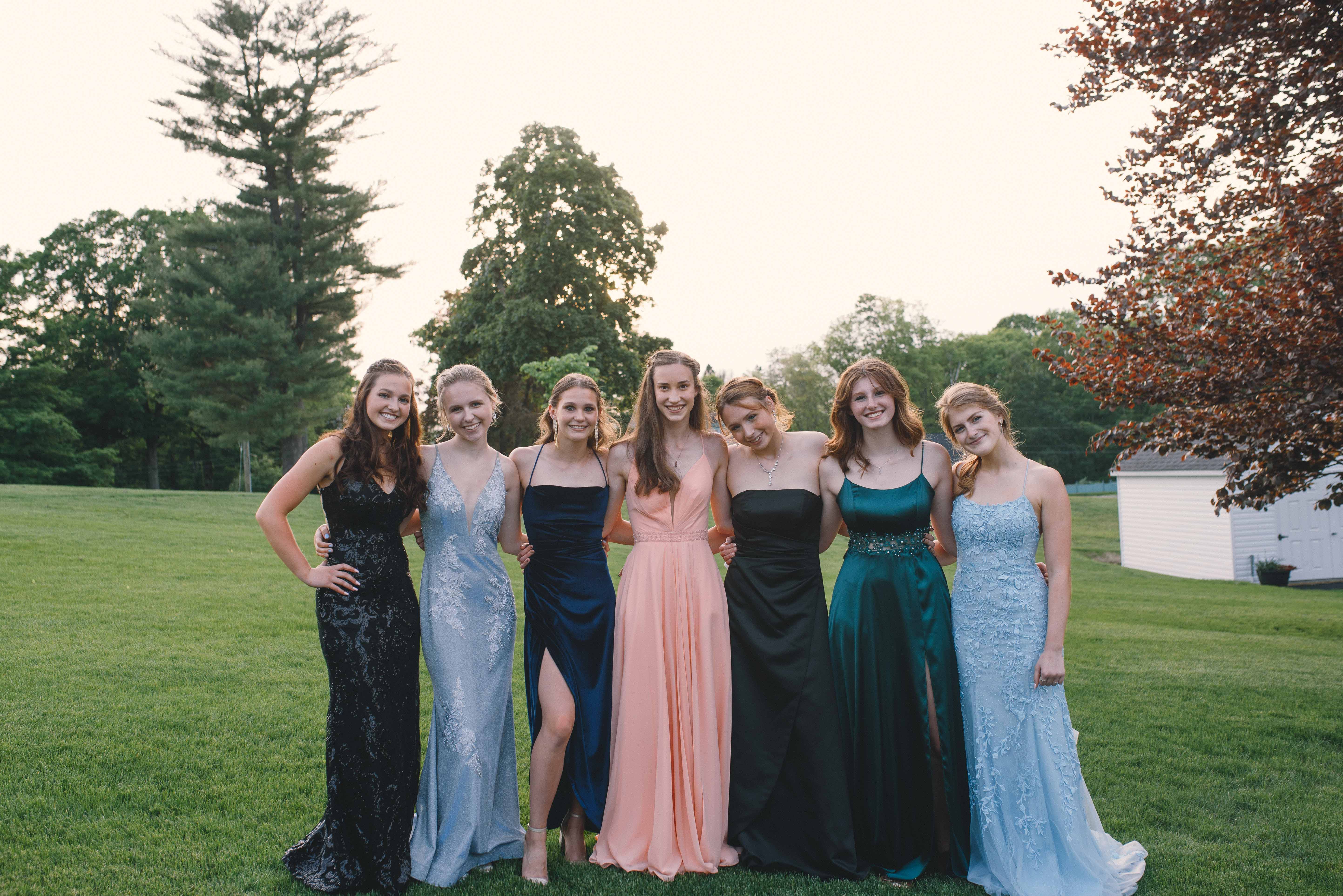 Prom 21 Photos Pioneer Valley Regional High School Prom At Northfield Golf Club Masslive Com