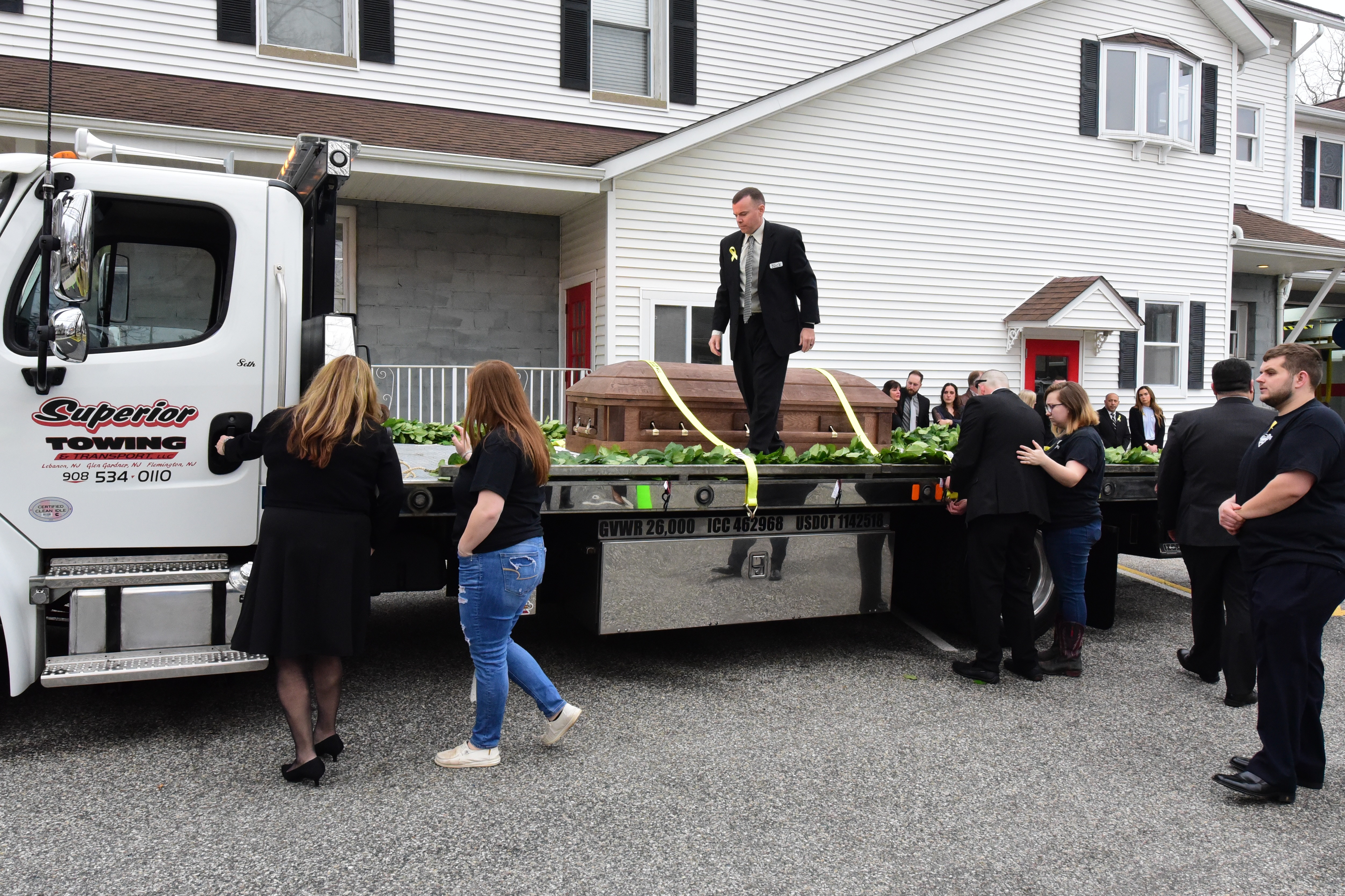 Funeral procession for Readington tow truck driver - nj.com