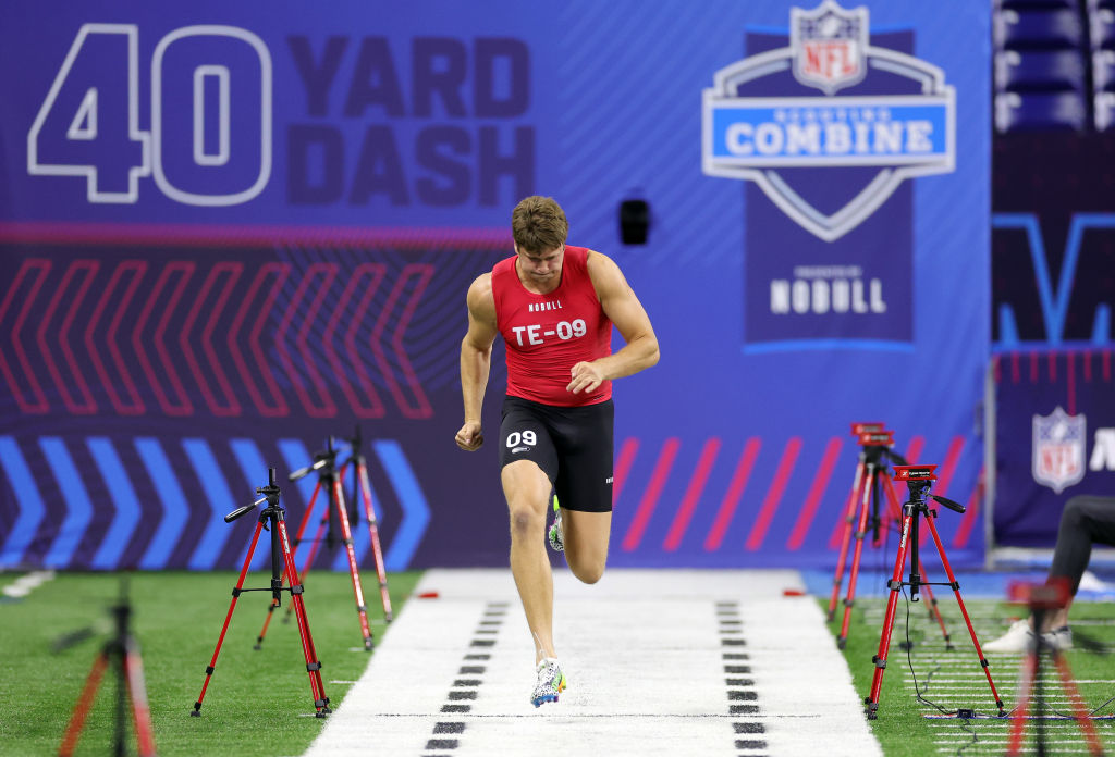 NFL Combine: Which tight end ran fastest on Thursday? 