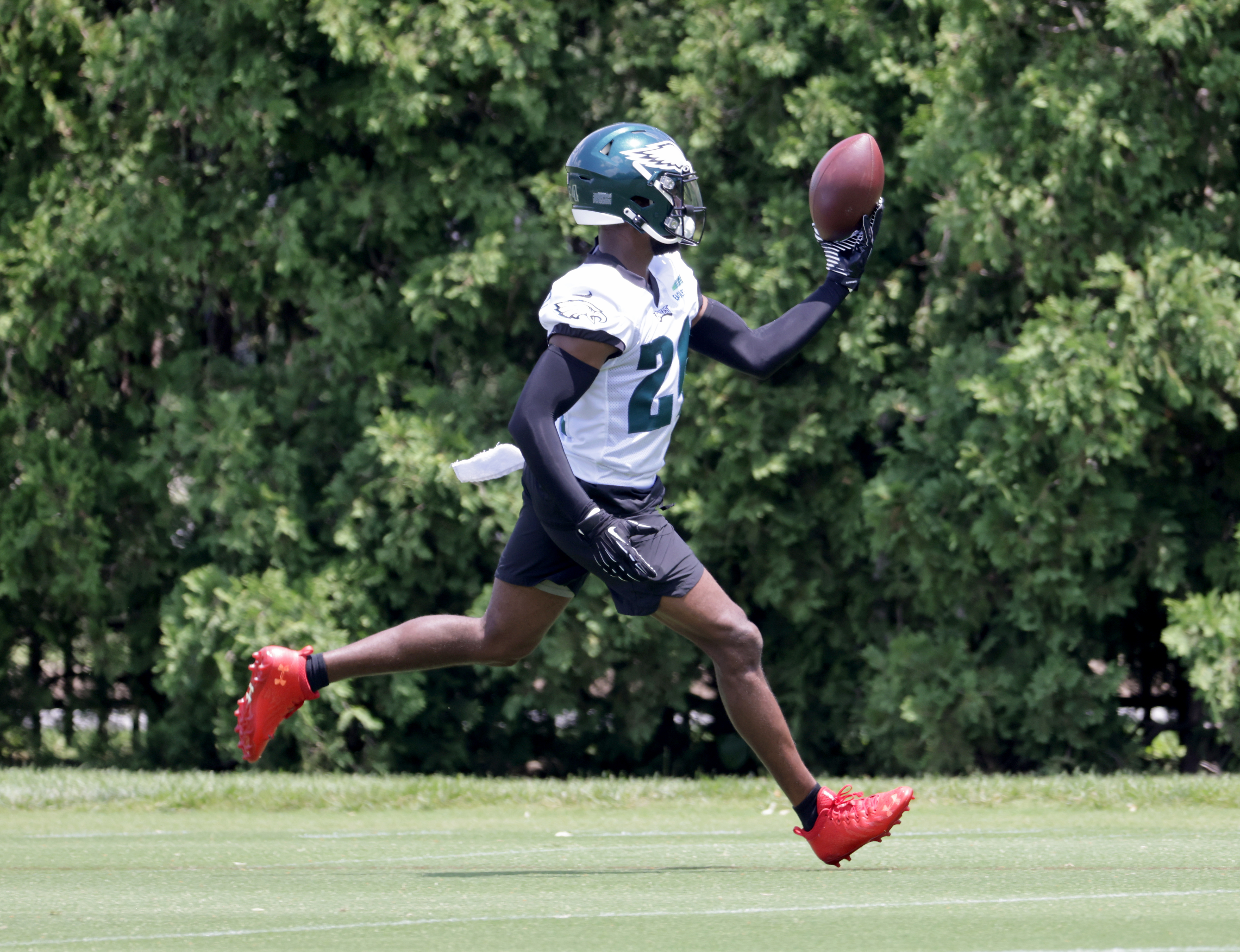 3 Eagles who wore James Bradberry's number 24 jersey