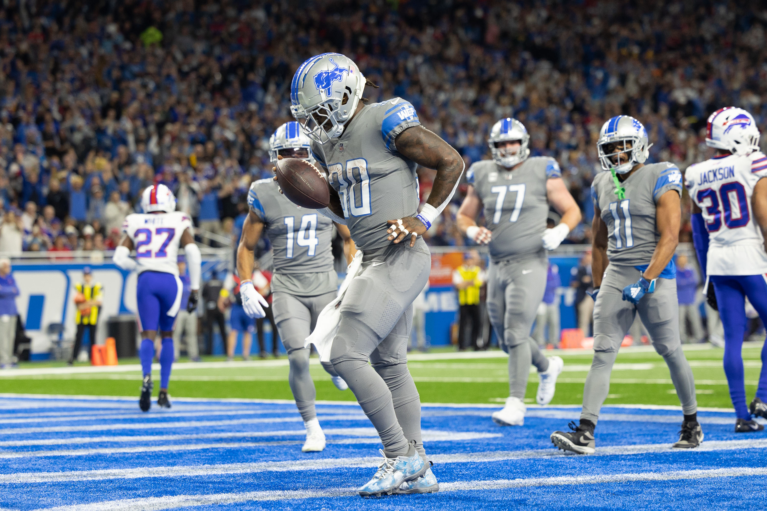 Instant observations: Lions' winning streak ends in heartbreaker