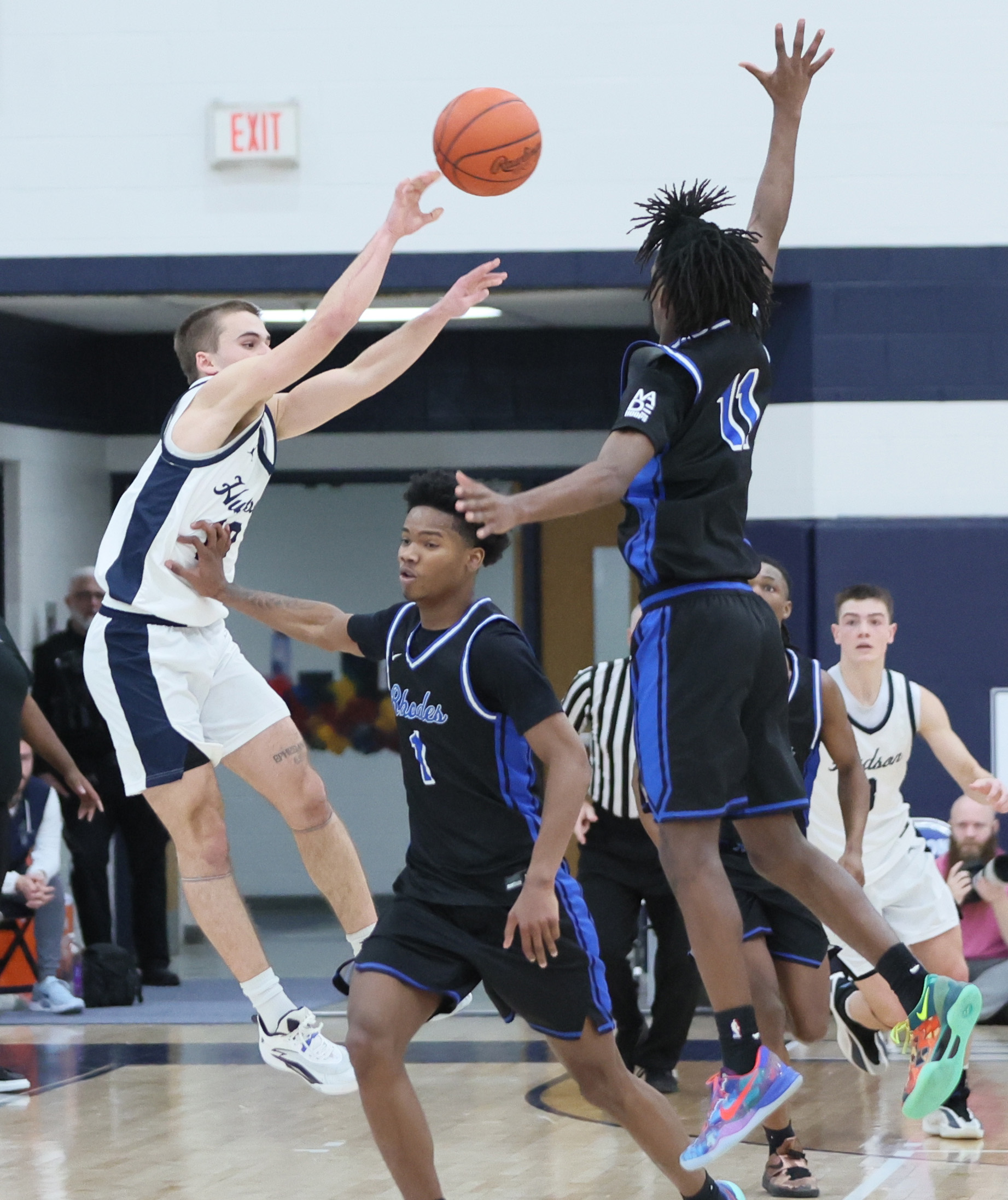 High school boys basketball: Hudson vs. Rhodes, February 26, 2026 ...