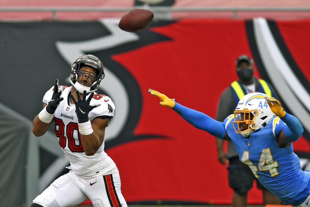 Bucs' O.J. Howard missed a Super Bowl season but gained so much more