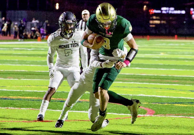 HS football poll: Who is Staten Island's best underclassman? 13