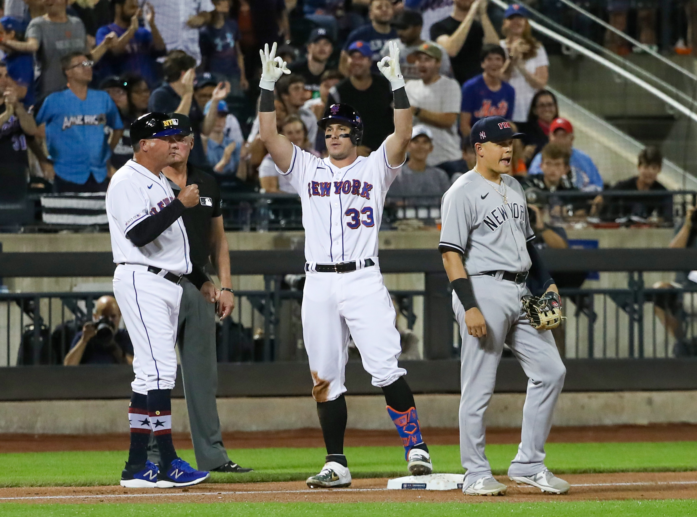 Mets cut Gary Sánchez, activate catcher Tomás Nido from injured list