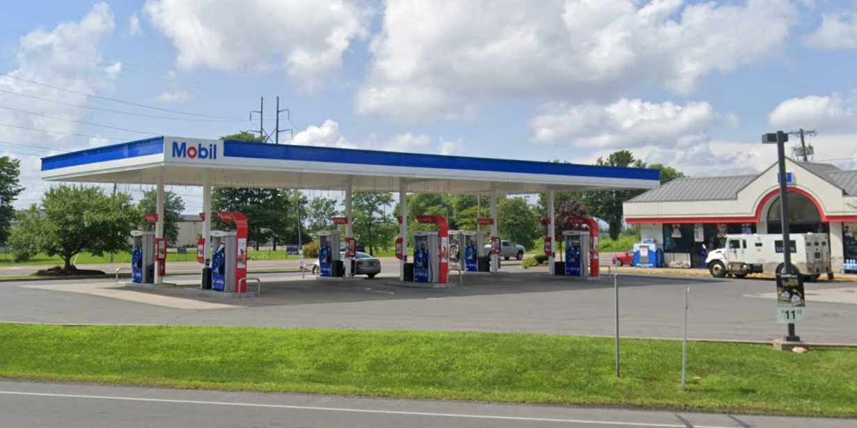 Gas station robbed in Clay; 2 other nearby gas stations hit same day