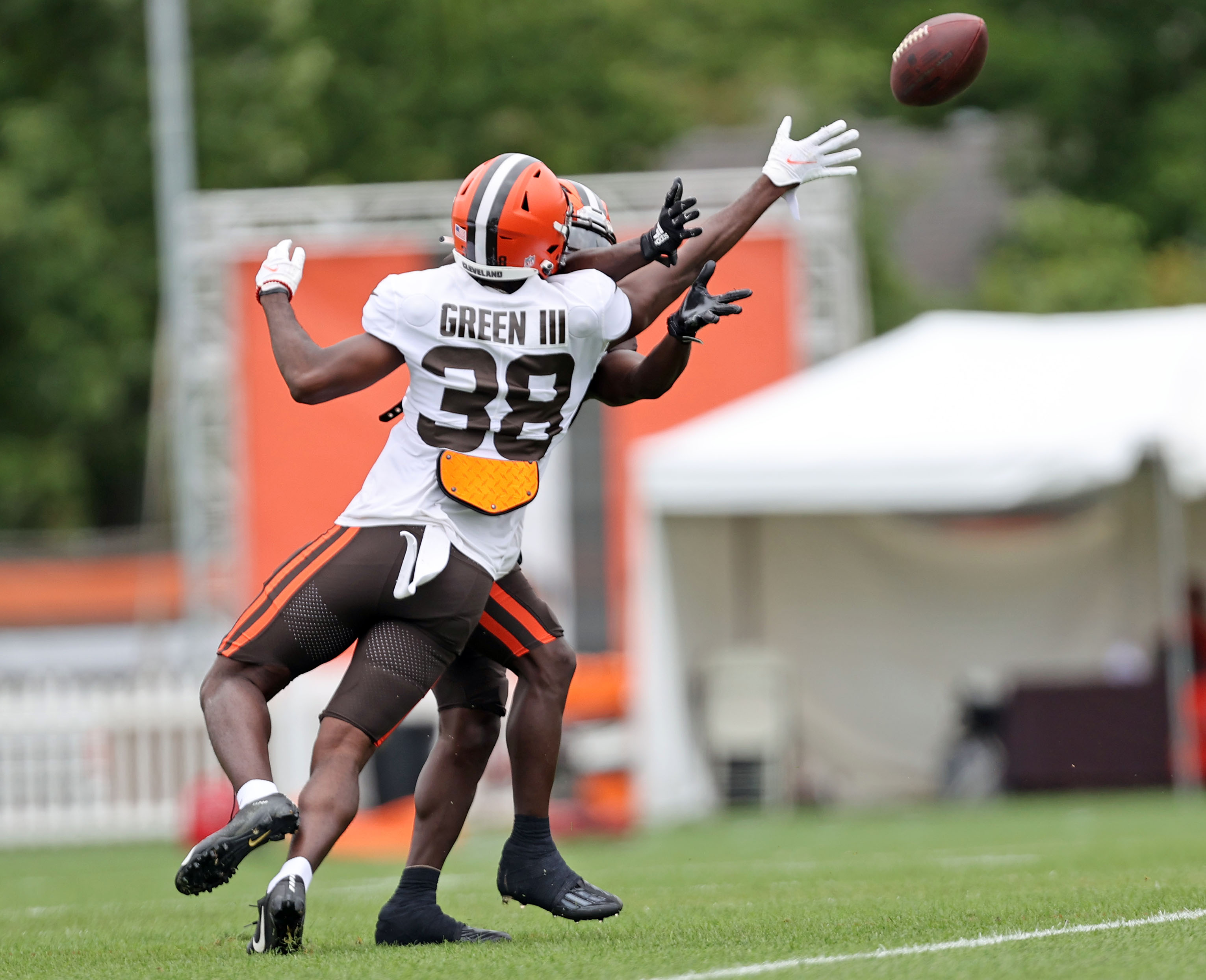 Browns' Grant has a season-ending injury and Ward has a concussion. Goodwin  is back from blood clots - The San Diego Union-Tribune