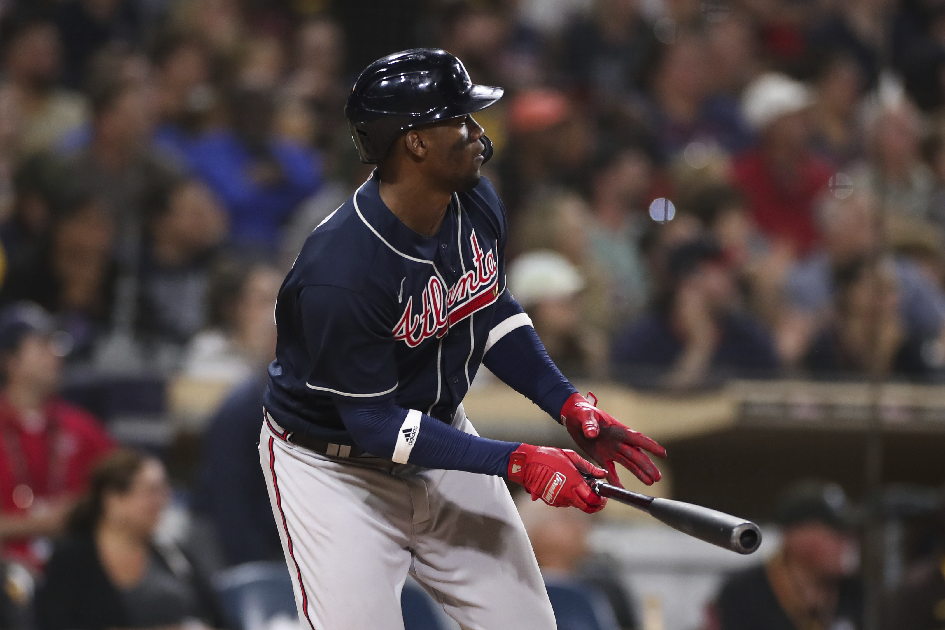 Braves hammer Phillies 8-1 in 2021 home opener 