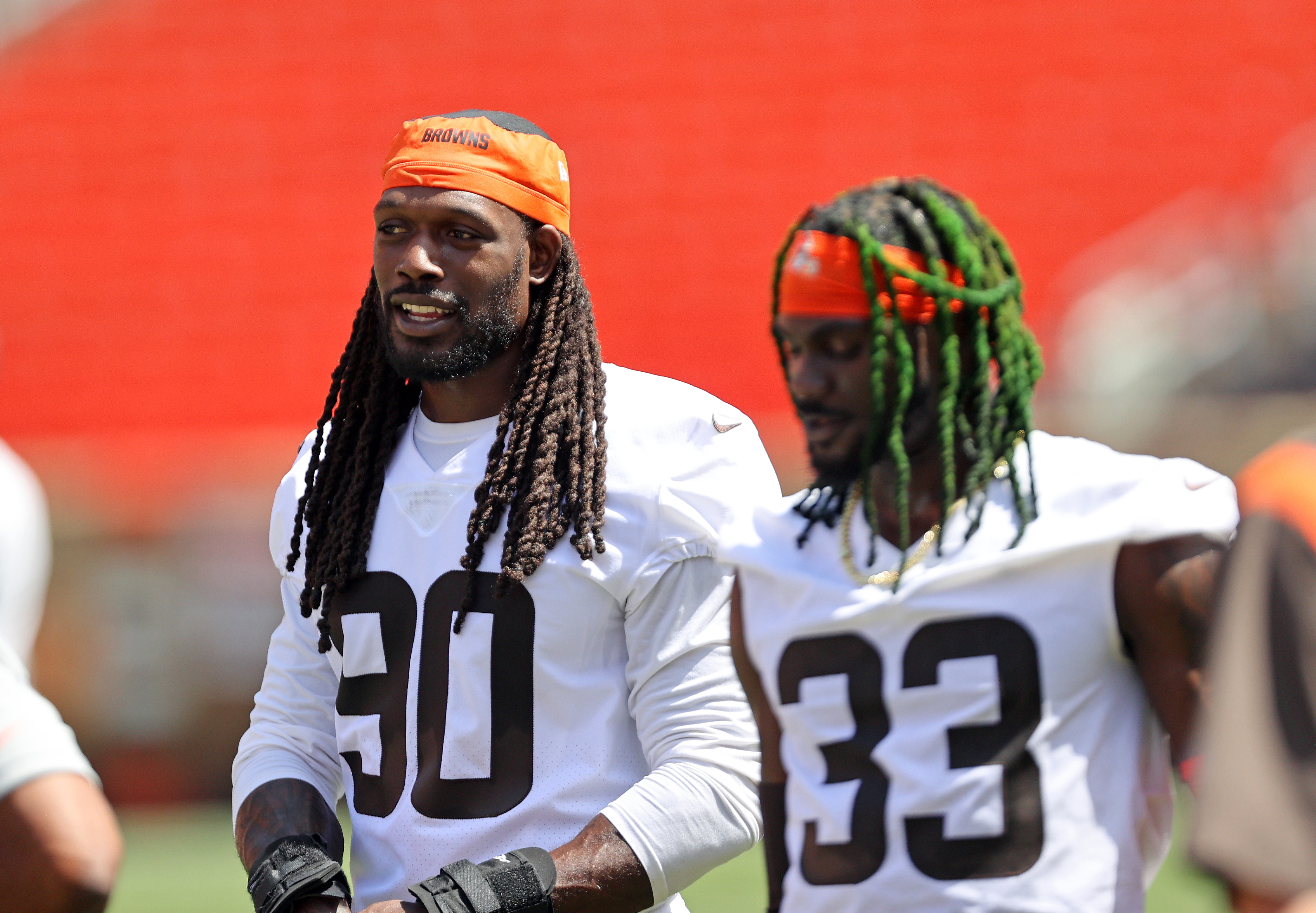 Cleveland Browns safety Ronnie Harrison Jr. (33) walks on the sideline  during an NFL football game against the Cincinnati Bengals, Monday, Oct.  31, 2022, in Cleveland. (AP Photo/Kirk Irwin Stock Photo - Alamy