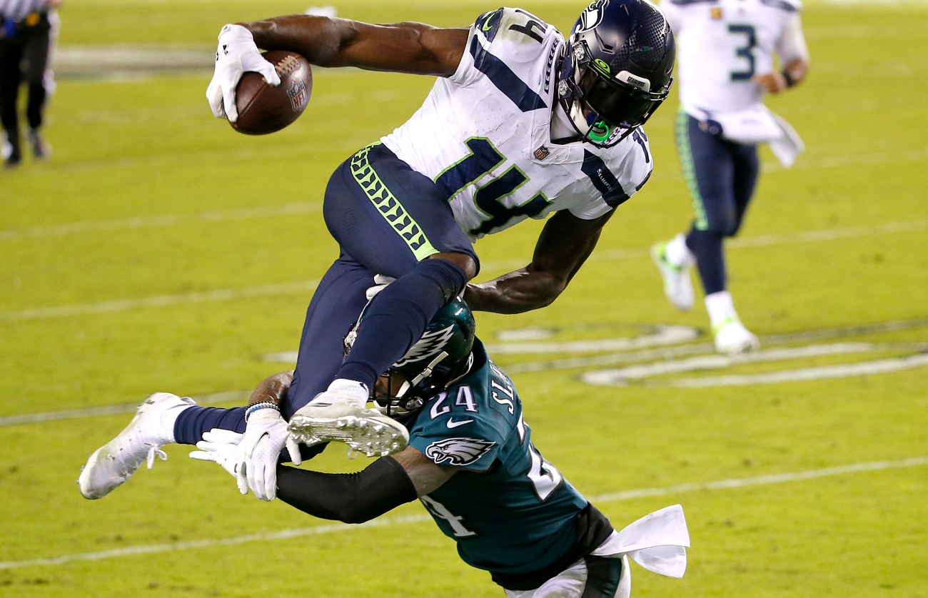 What time TV channel is Seahawks vs Eagles tonight Free live