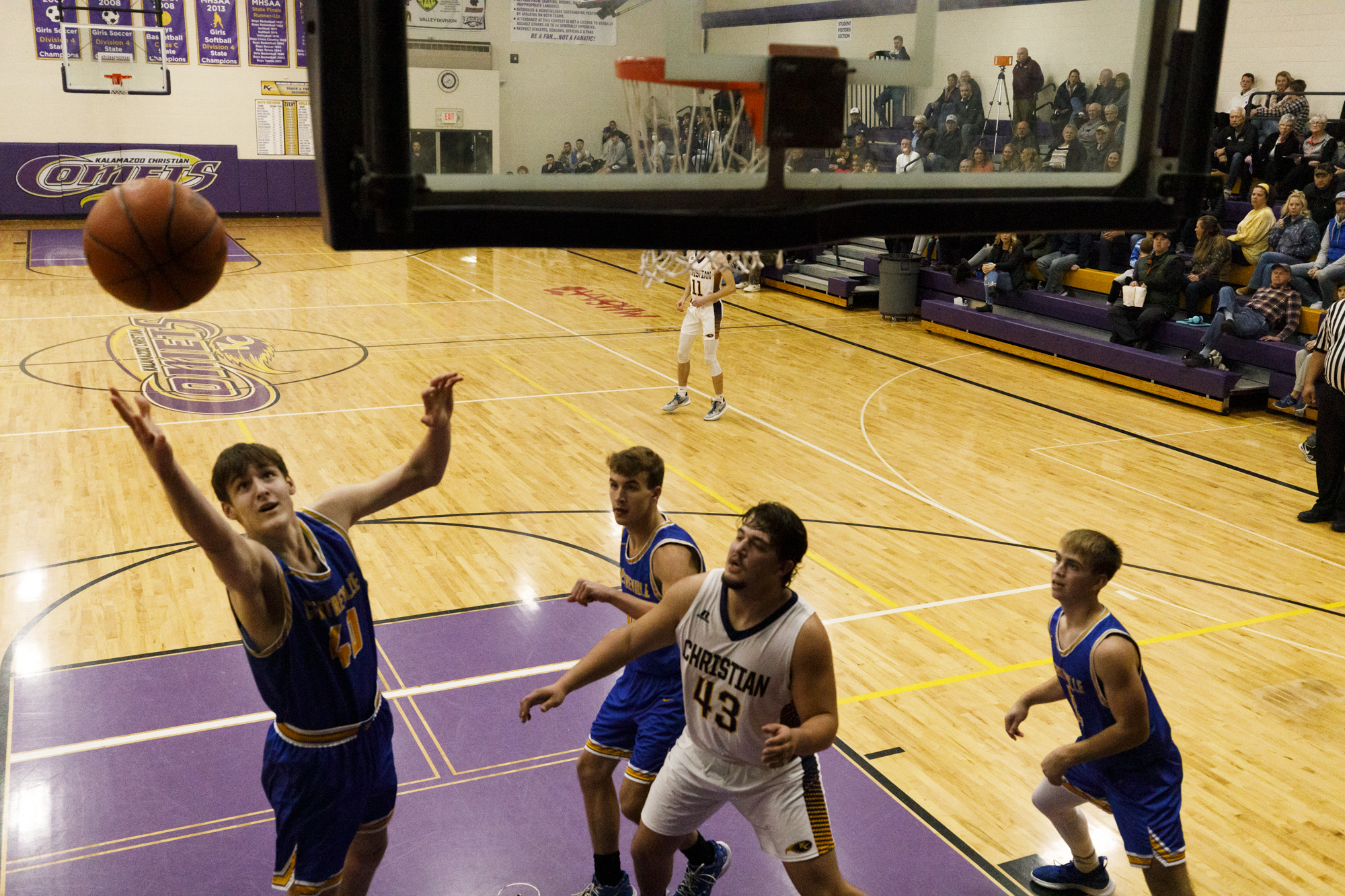 Centreville at Kalamazoo Christian basketball - mlive.com