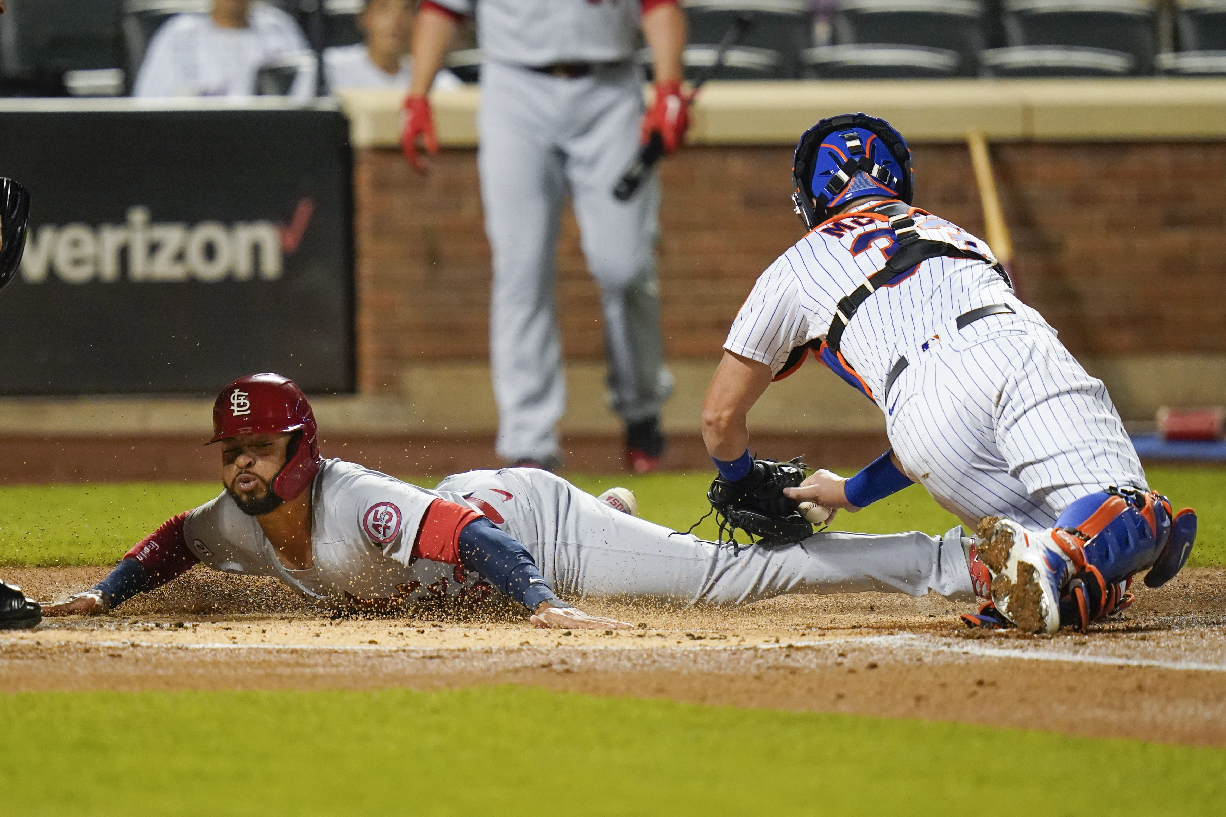 Pete Alonso made up for his big mistake with Cardinals rookie