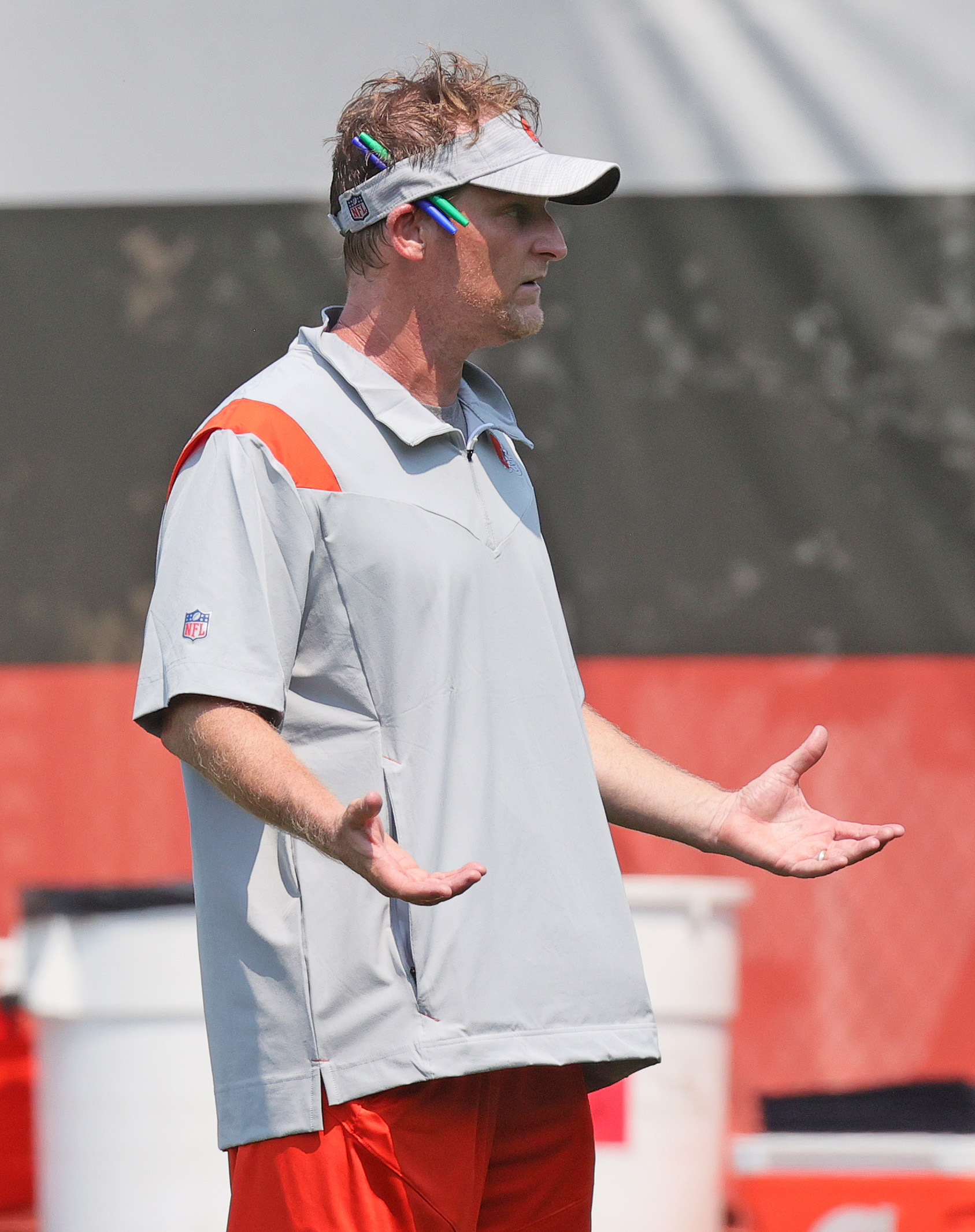 Cleveland Browns Daily – Linebackers coach Jason Tarver joins on