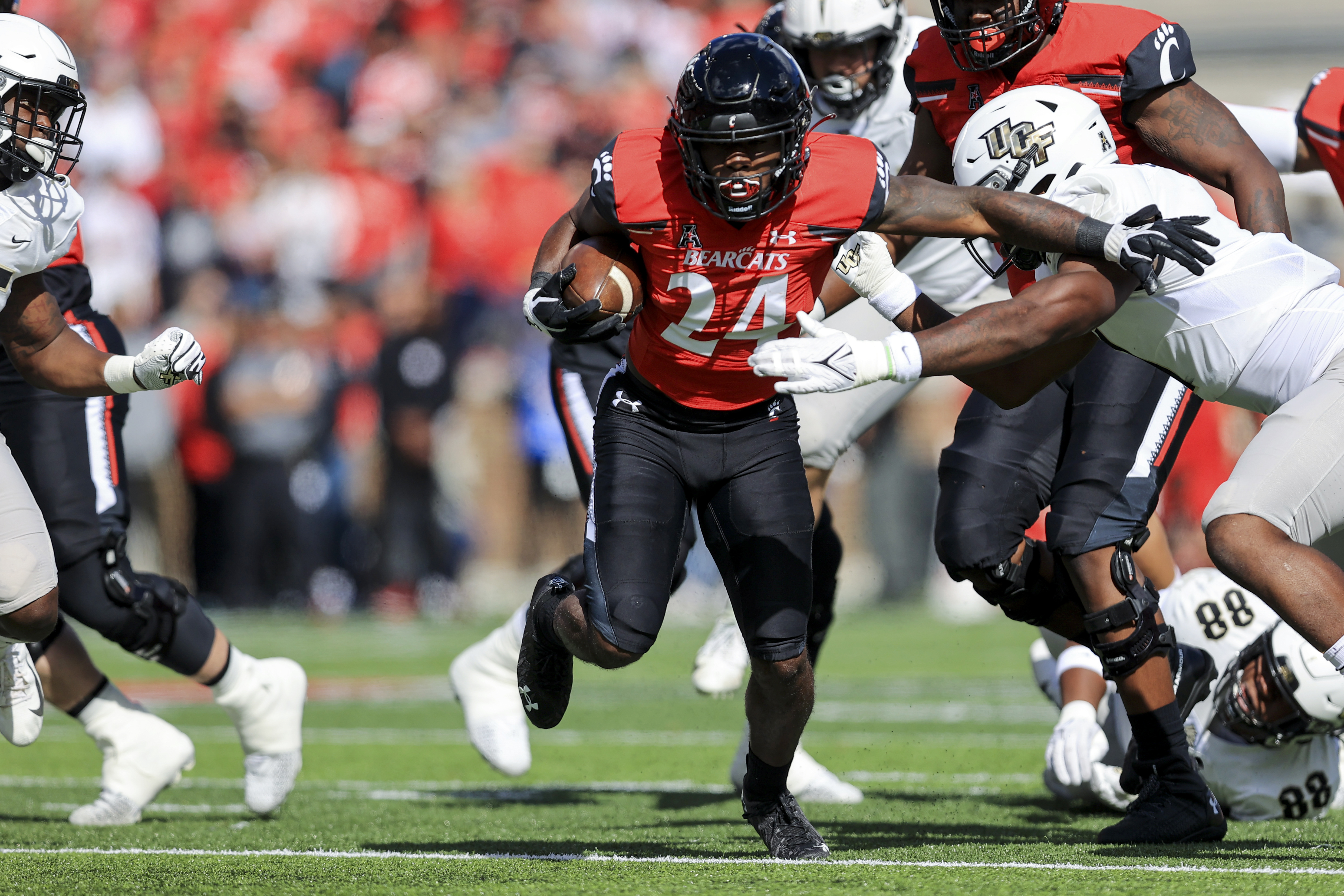 Fenway Bowl 2022: Watch Cincinnati vs. Louisville live for free (12/17/22)  