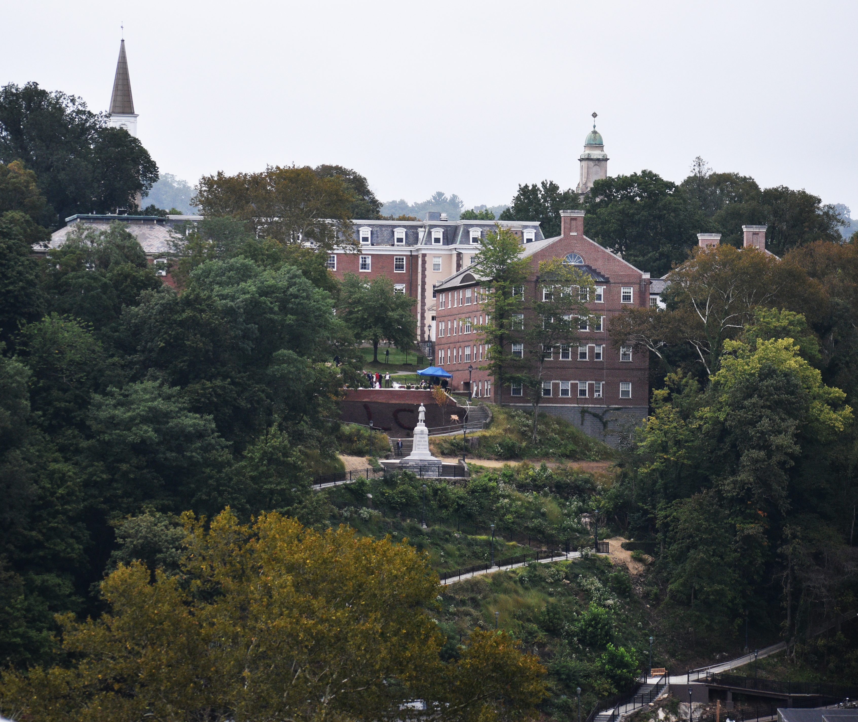 Lafayette College dedicates alumni plaza, celebrates new trail and redone  steps - lehighvalleylive.com, image size:3385x2849