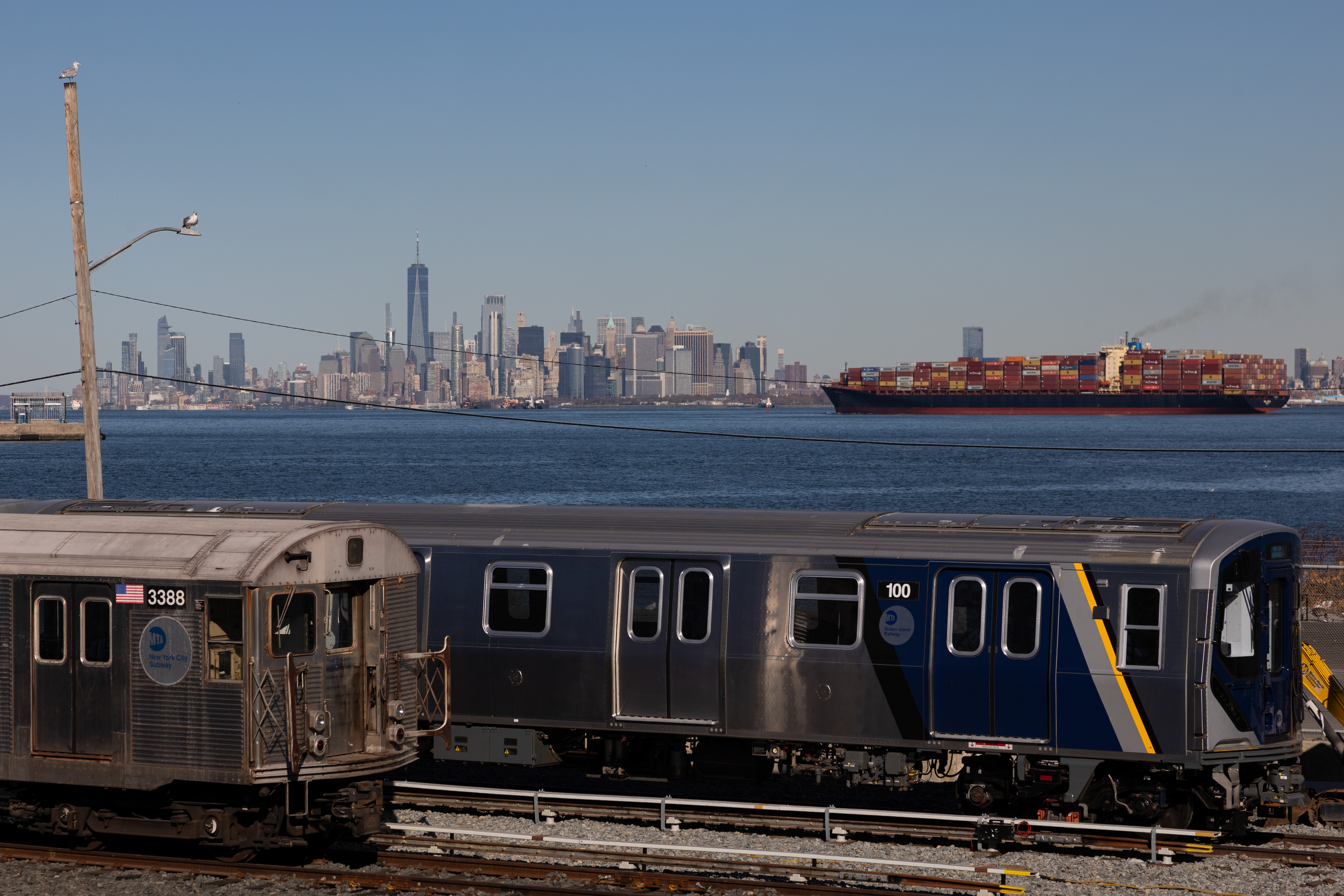 Technical issues sideline Staten Island Railway's newest train