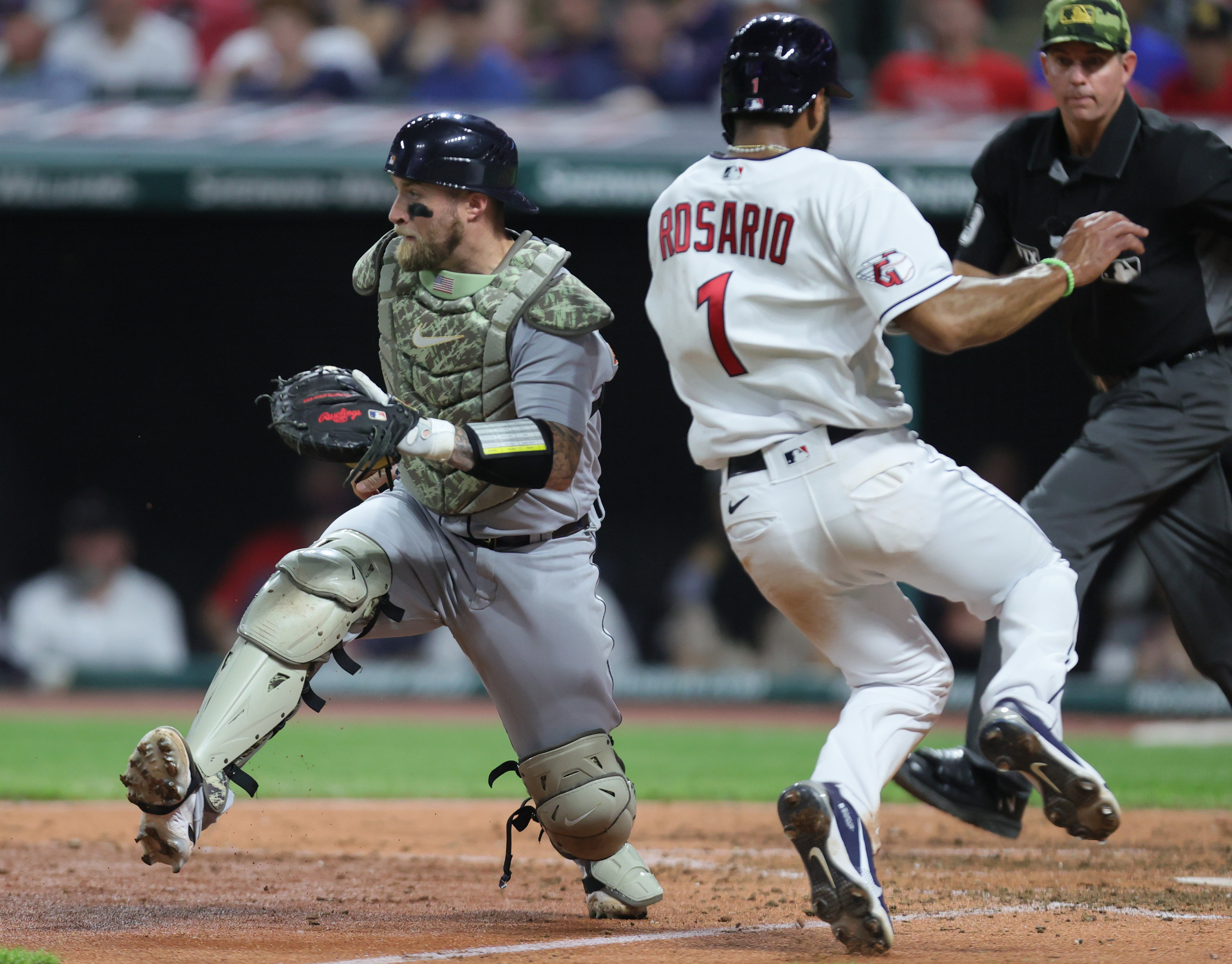 Contract extension would be lovely, but Detroit Tigers' Tucker Barnhart  focused on job at hand