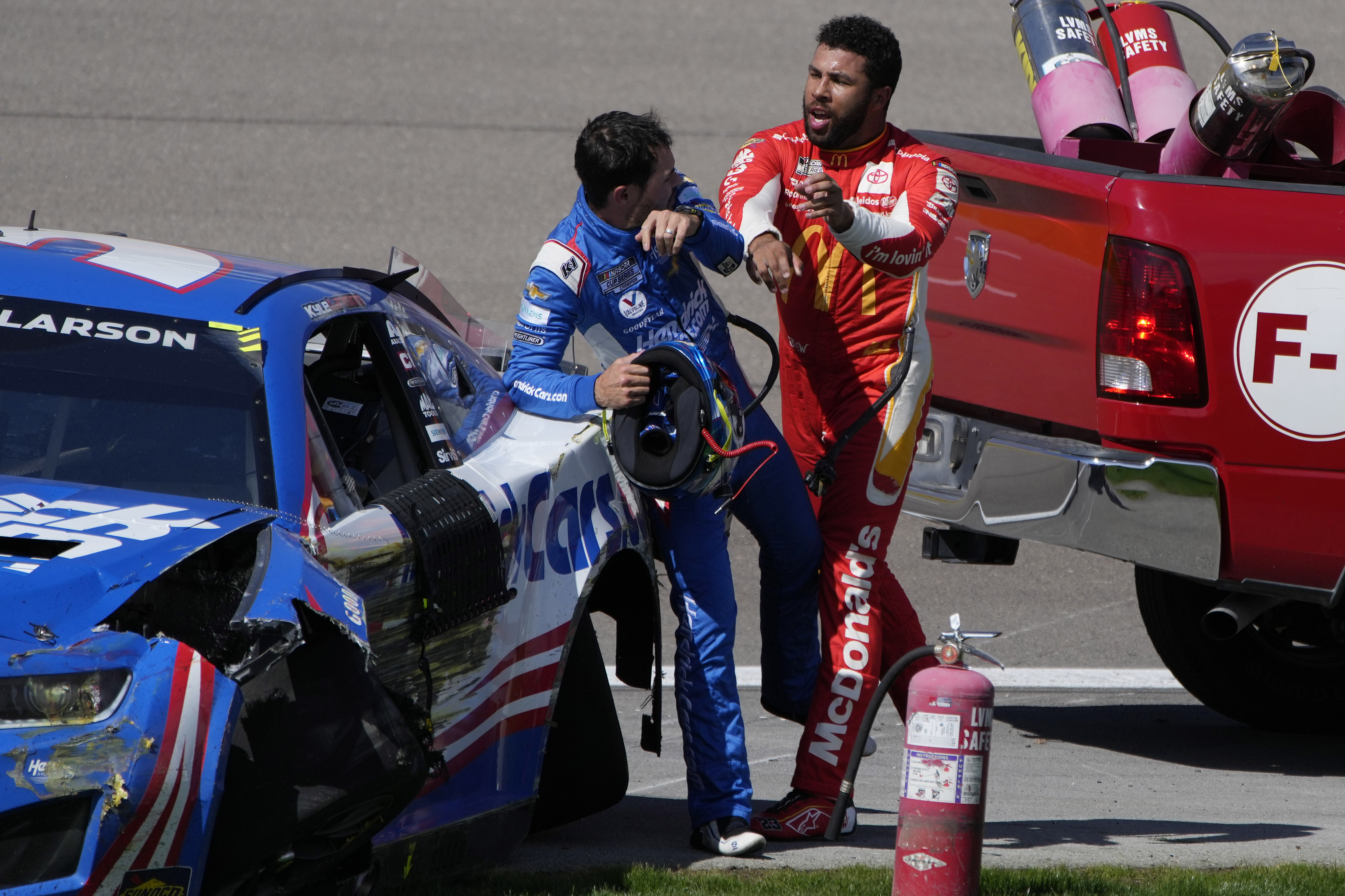 What TV channel is NASCARs Homestead race on today? Live stream, time, how to watch online