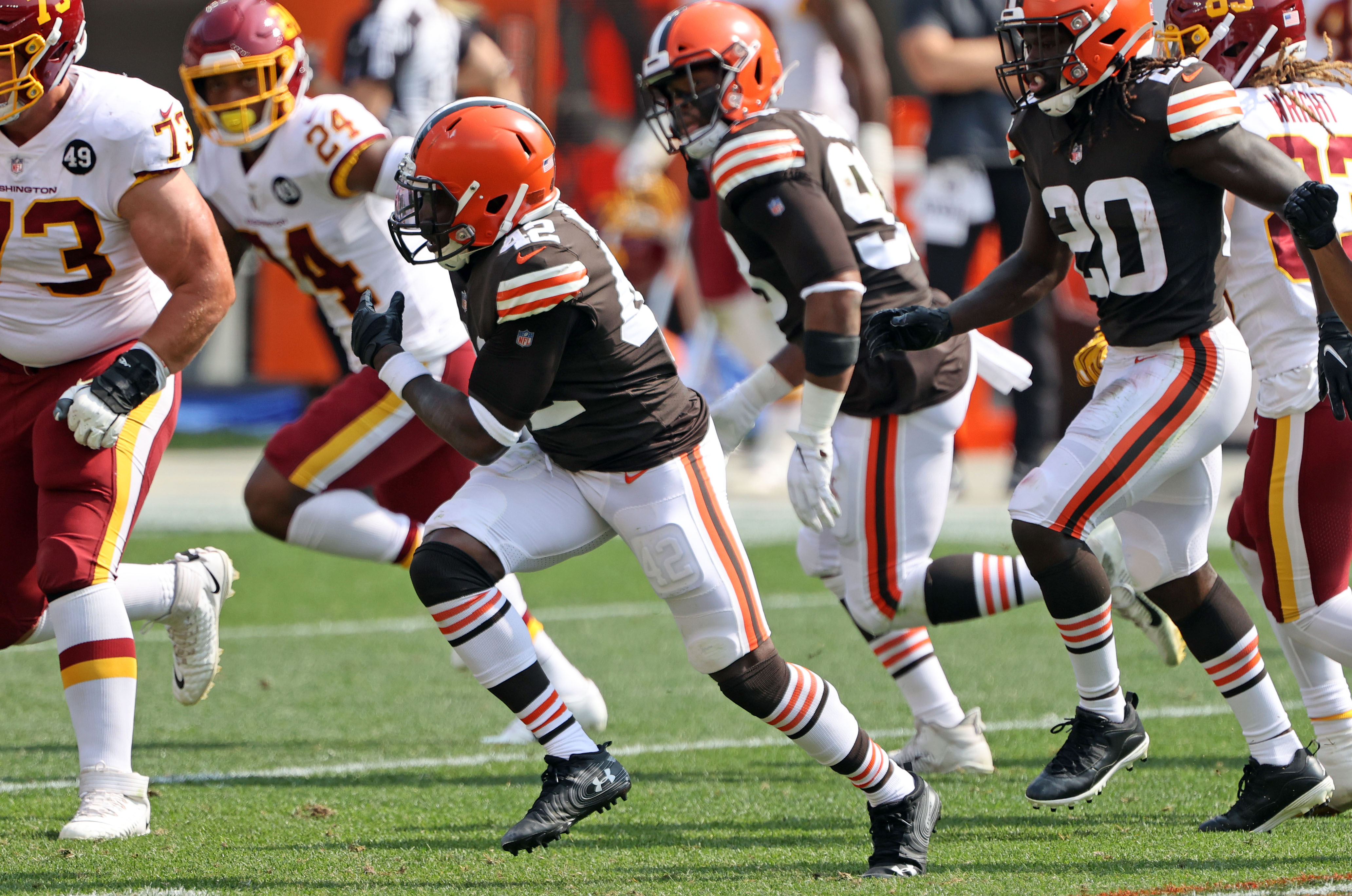 Injury Review: Cleveland Browns' Nick Chubb's Season in Jeopardy