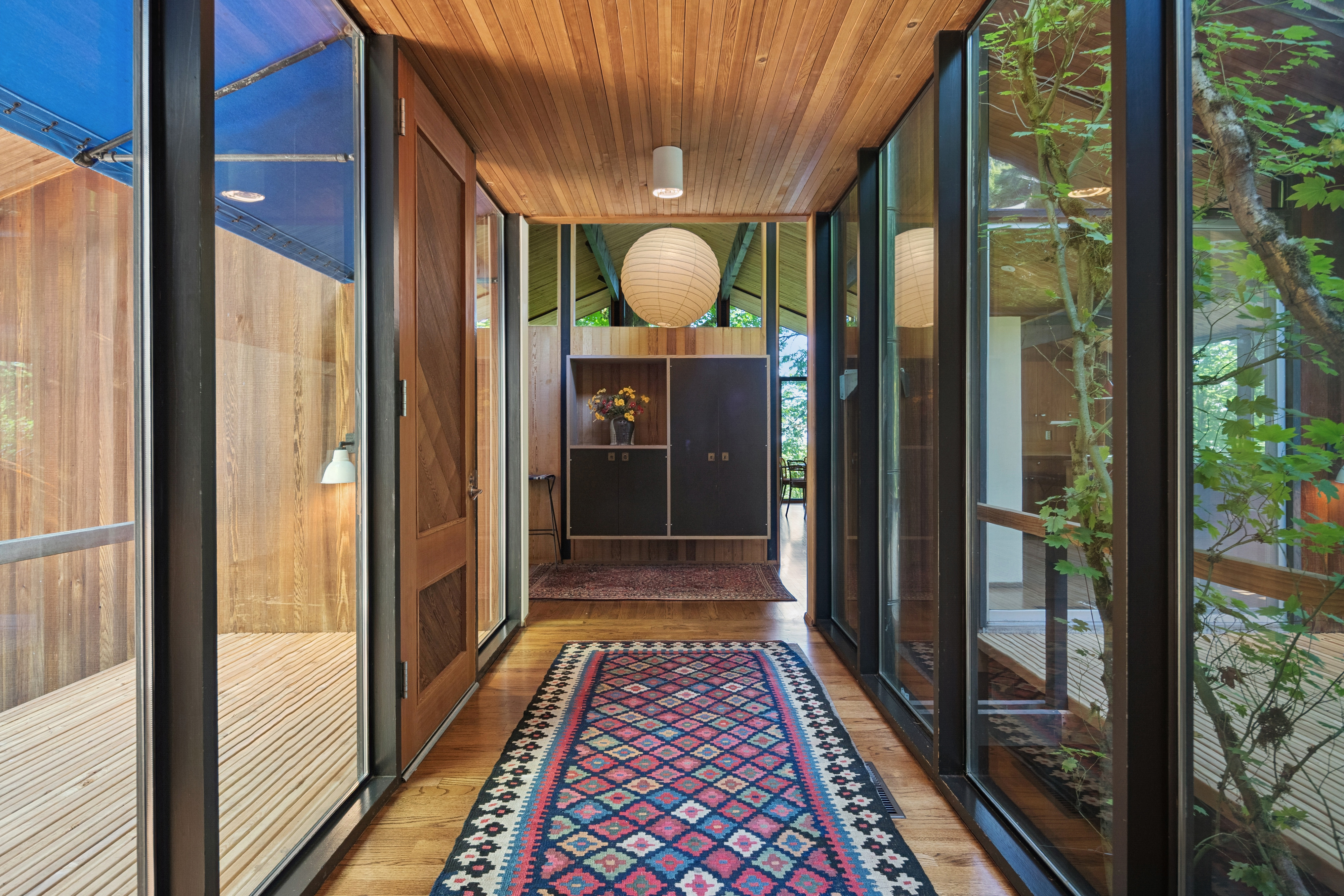 Saul Zaik's residence - oregonlive.com