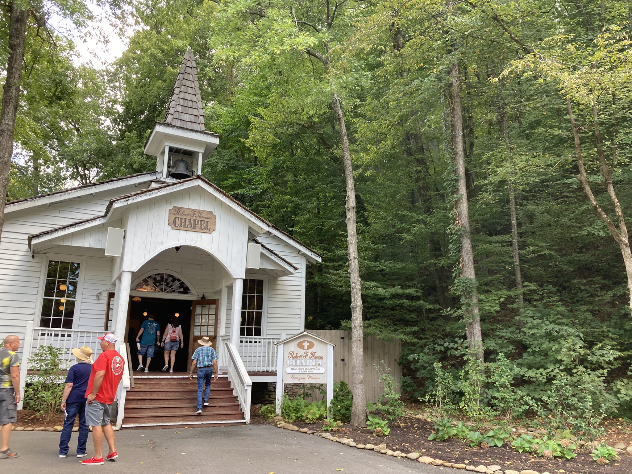 A Day At Dollywood, The Tennessee Amusement Park That Displaced Cedar Point  As The Country's Best (According To One Survey, Anyway) - Cleveland.com