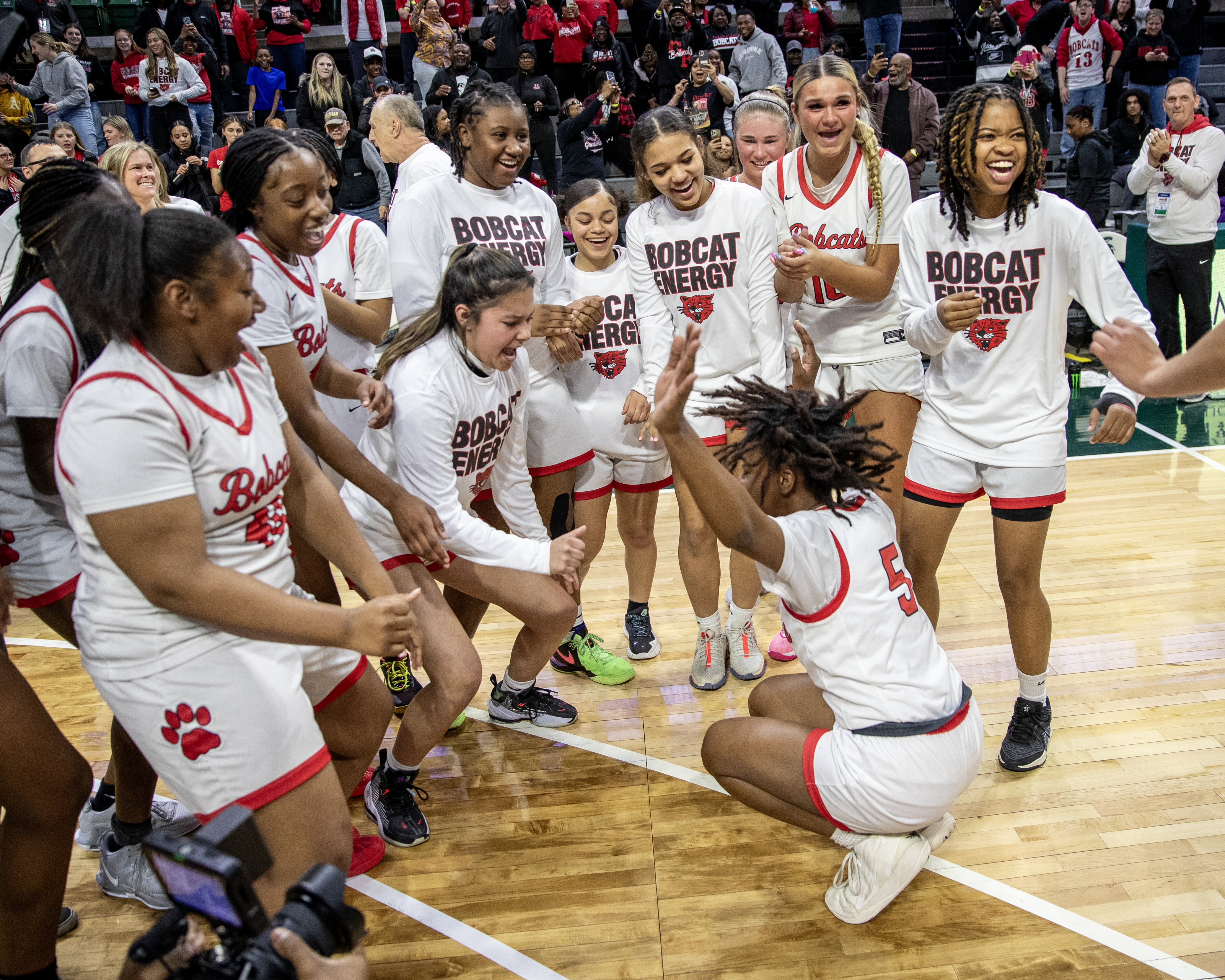 Photos: Grand Blanc defeats Belleville 54-45 in girls basketball state  semifinals - mlive.com