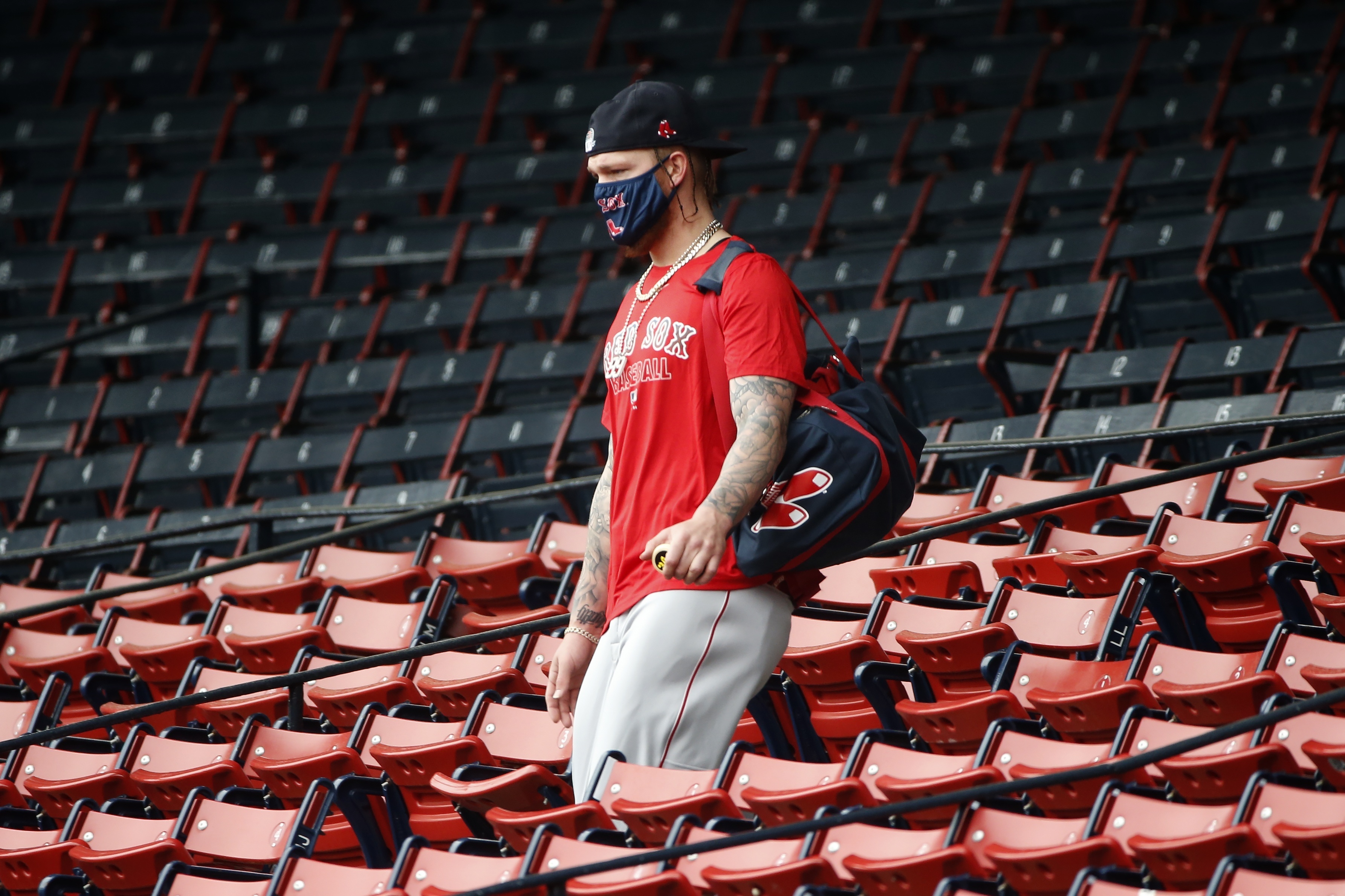 Mookie Betts, Xander Bogaerts Say Red Sox Had Clubhouse 'Tension