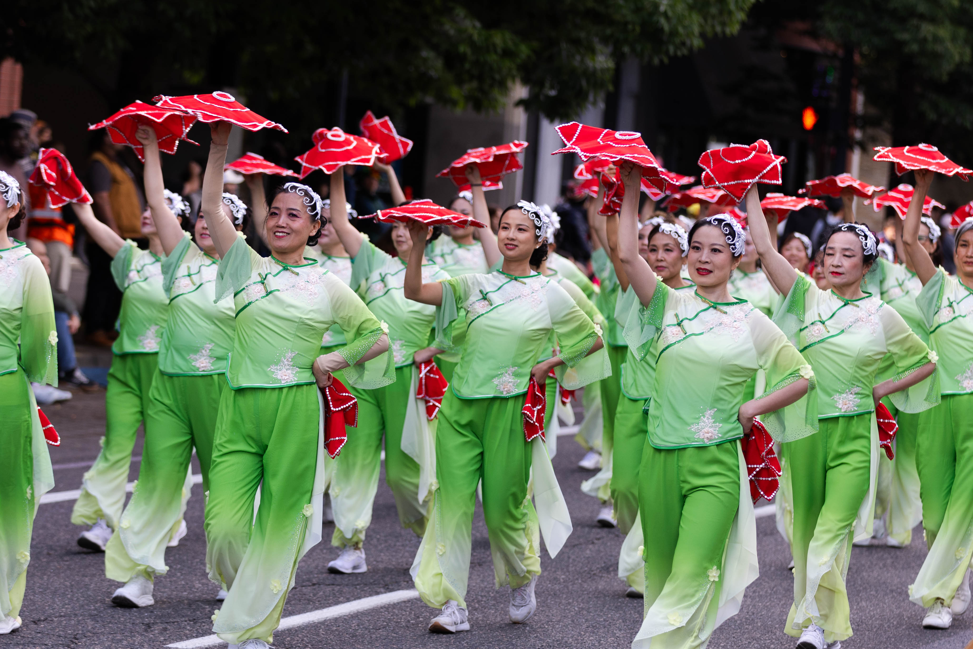 Grand Floral Starlight Parade 2026 - oregonlive.com