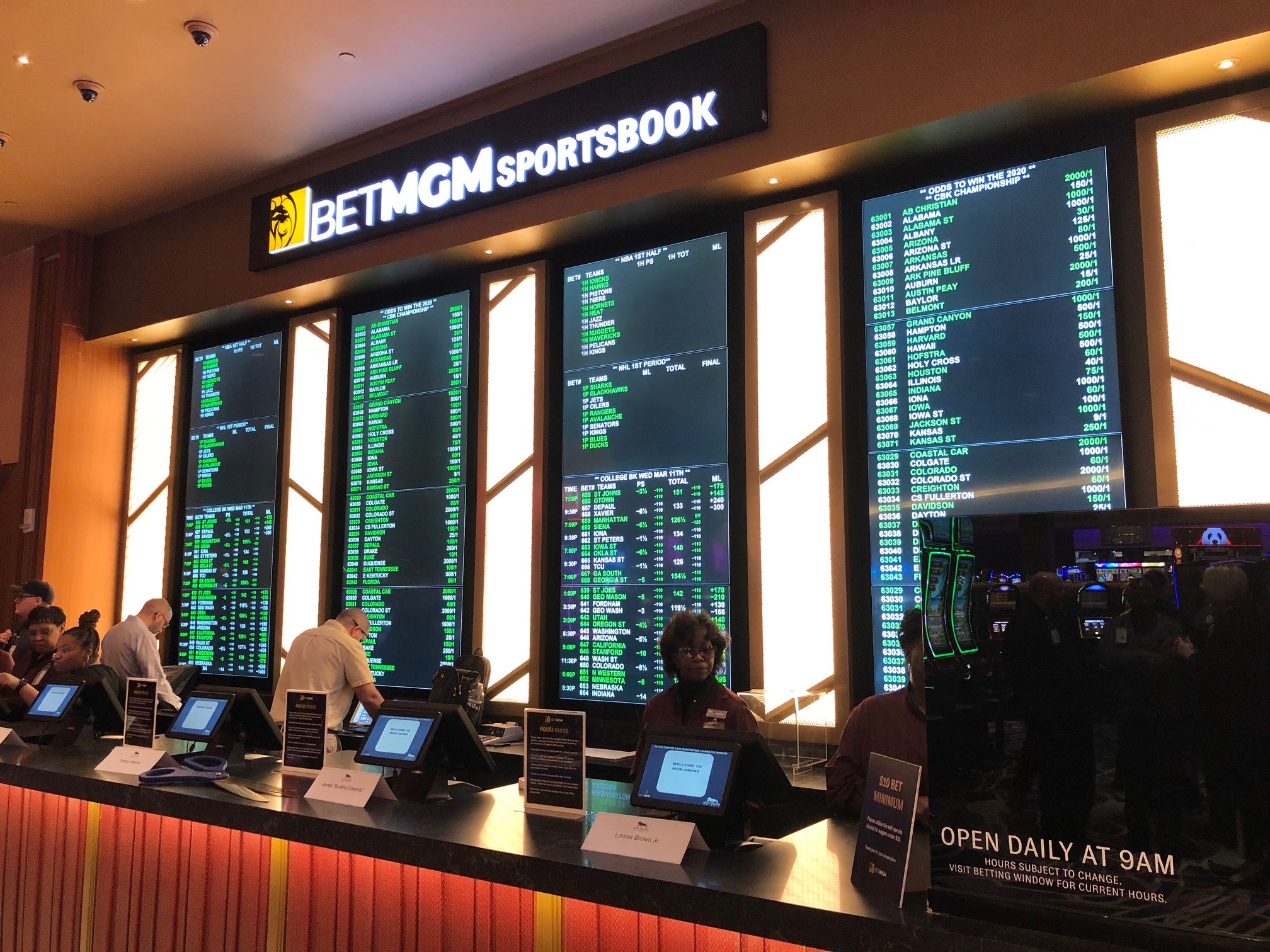 station casinos betting app