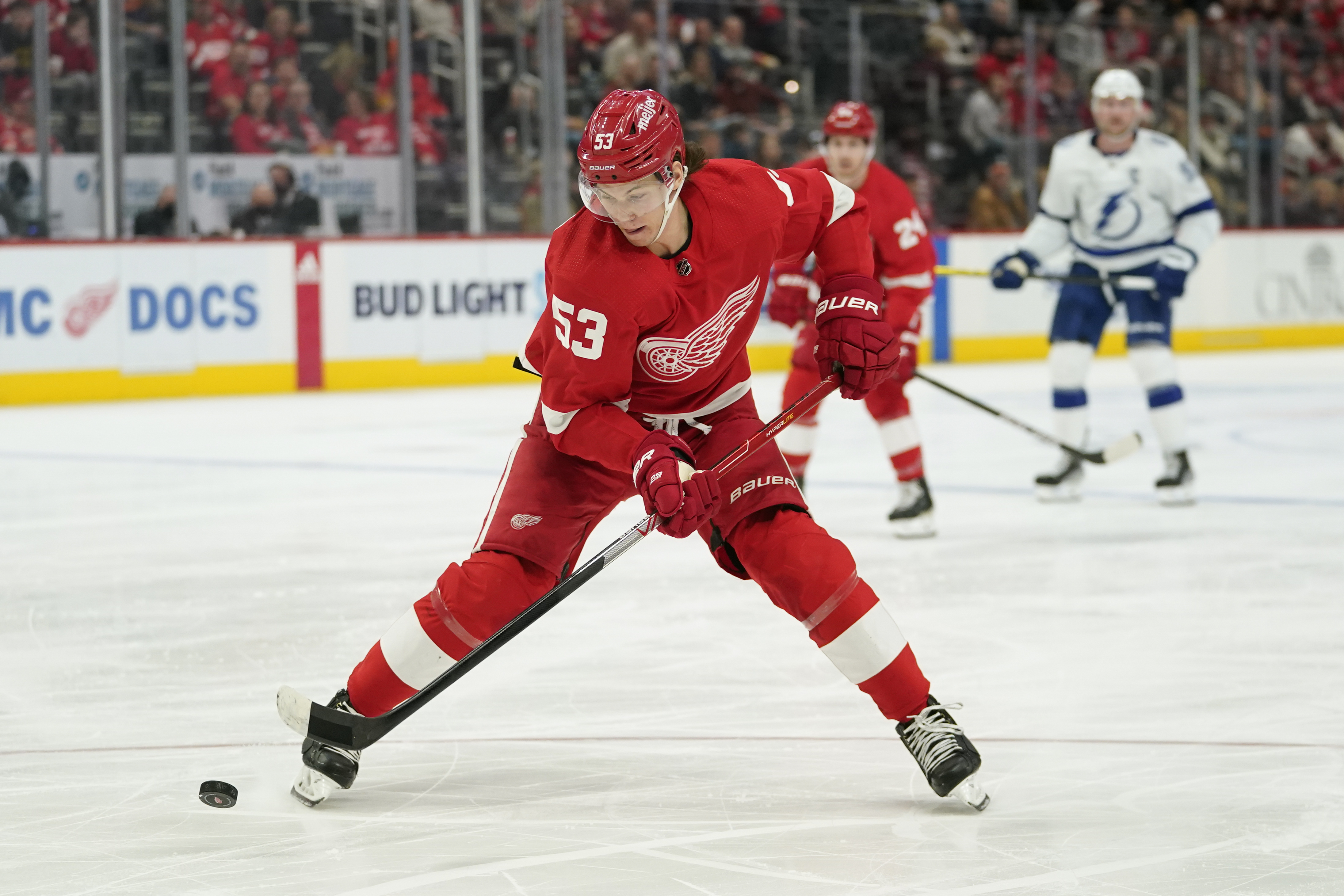 Red Wings' Moritz Seider Wins 2021-22 Calder Trophy, News, Scores,  Highlights, Stats, and Rumors