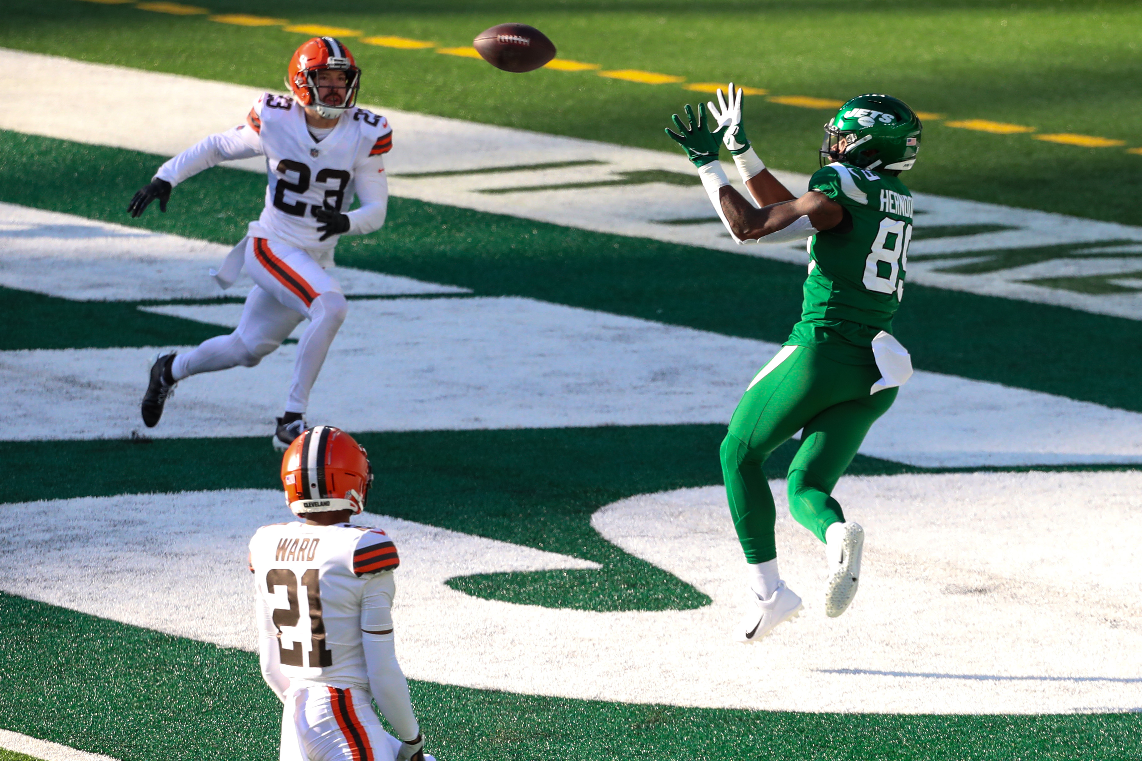 New York Jets knock off the Cleveland Browns at MetLife, 23-16