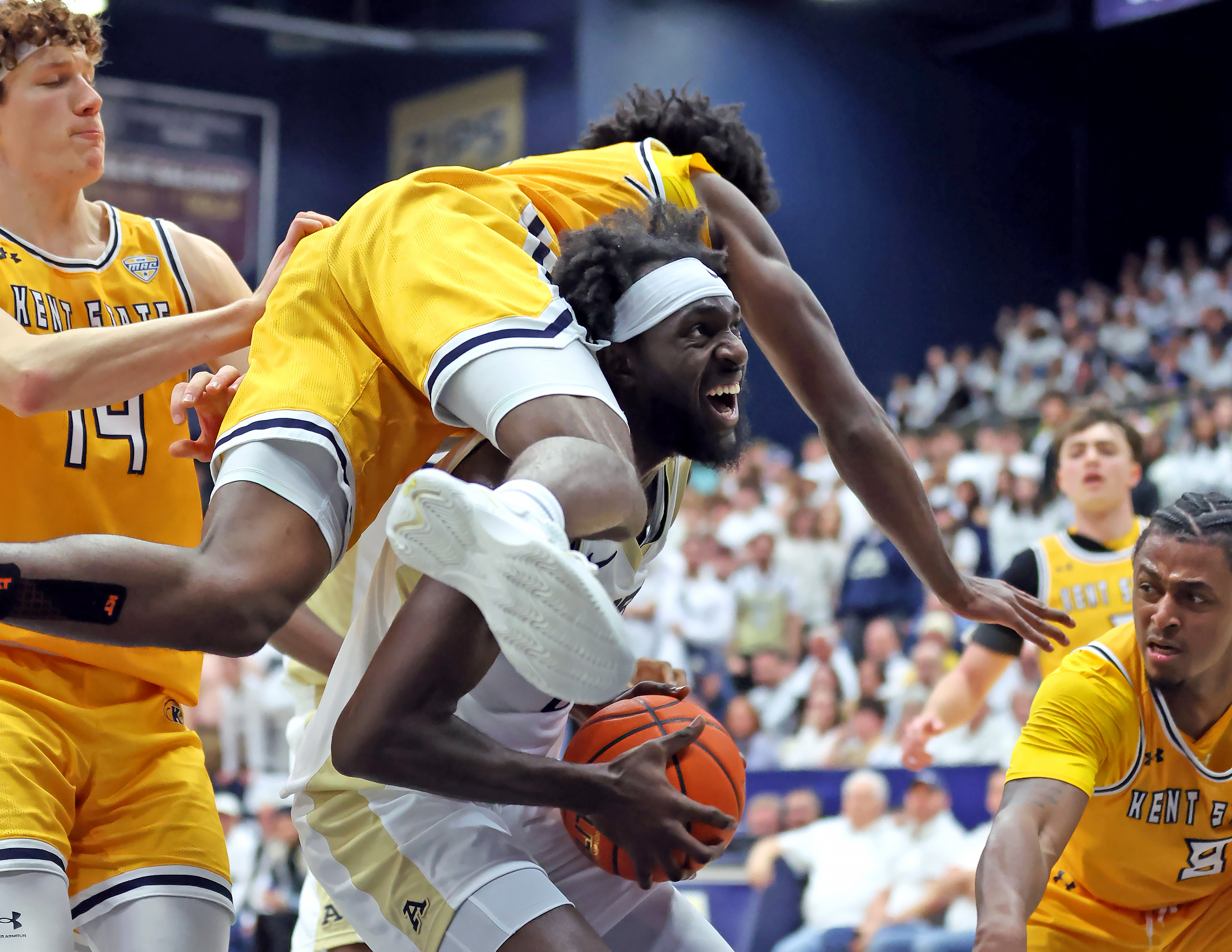 College basketball: Akron Zips vs. Kent State Golden Flashes, January ...